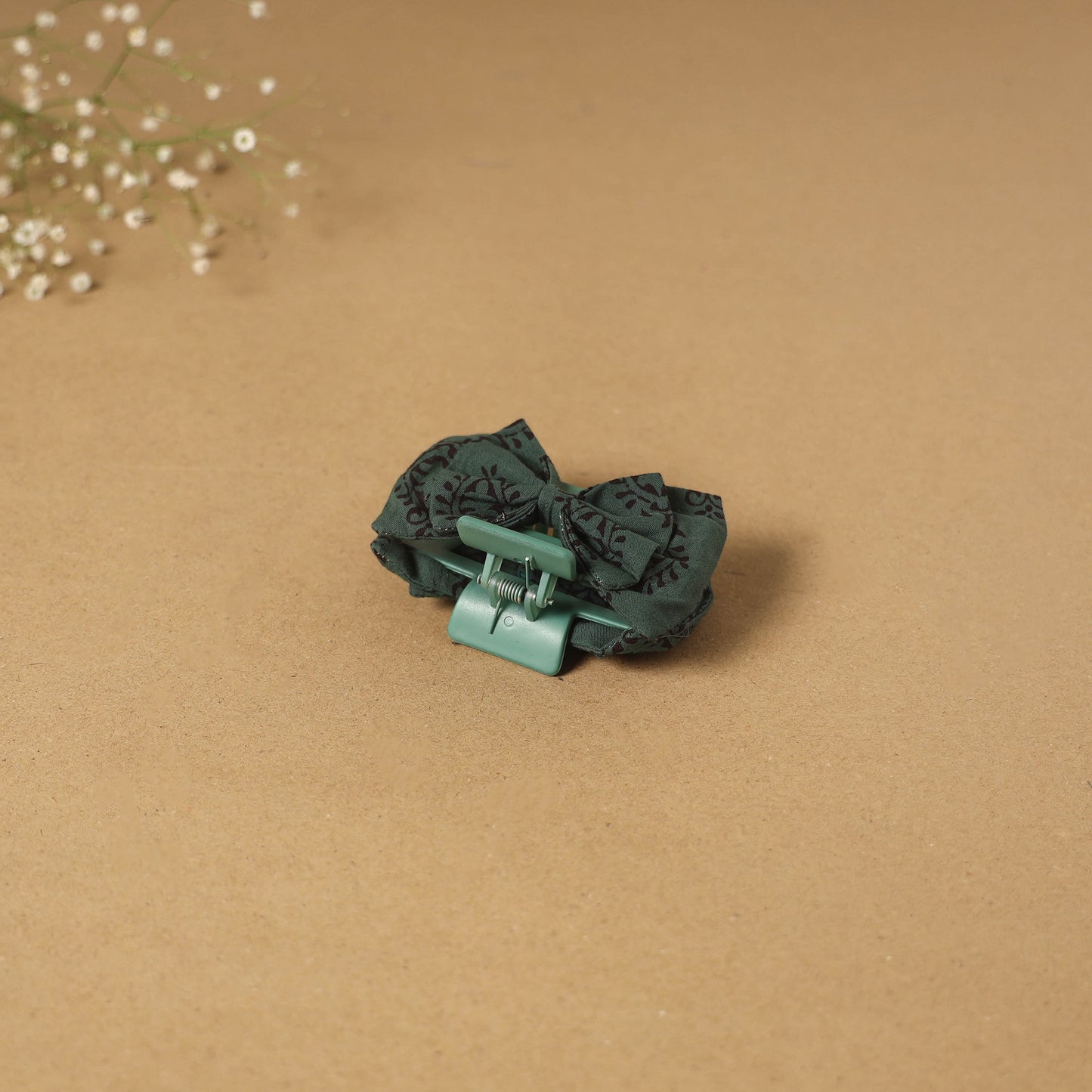 Green - handmade women’s bow hair claw clip 30 - handcrafted