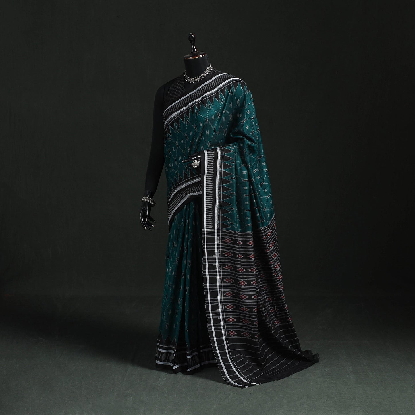 Ikat handloom cotton sambalpuri saree 21 - handcrafted