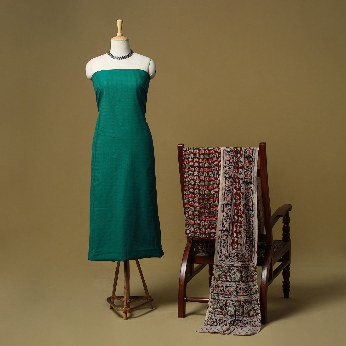 Jacquard cotton 3pc unstitched dress material 170