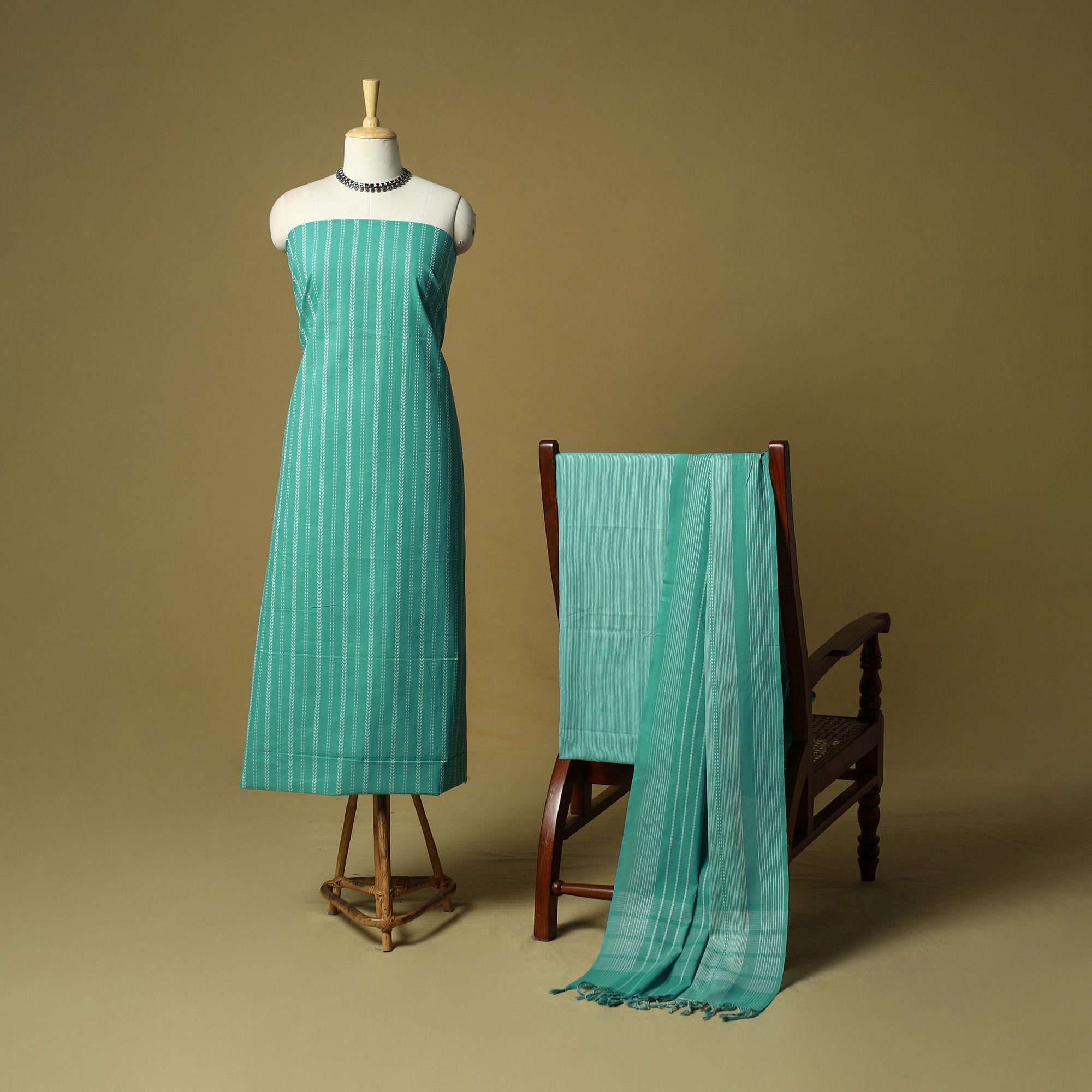 Green Jacquard Cotton 3pc Unstitched Dress Material Suit Sets