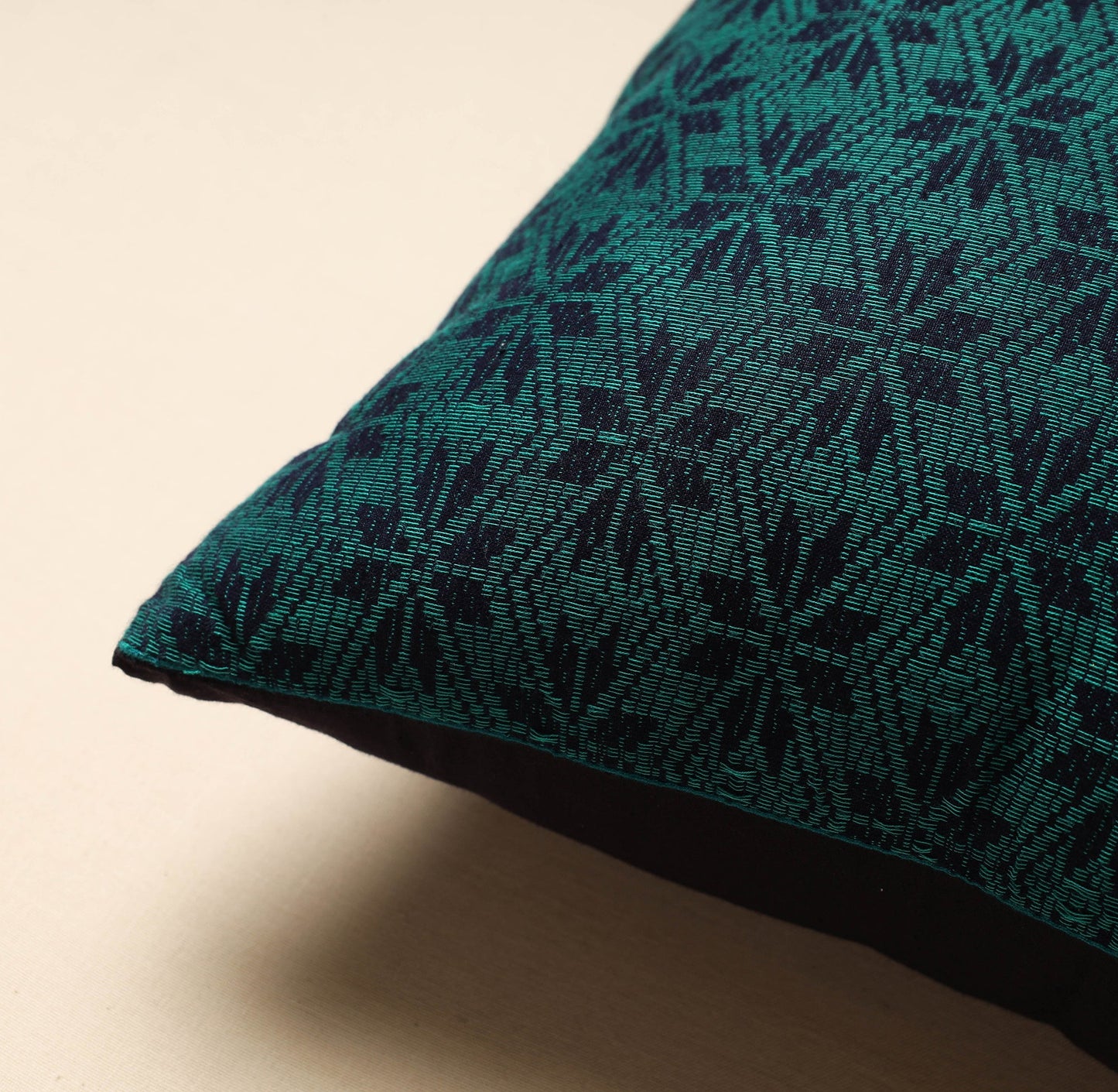 Jacquard Cushion Cover
