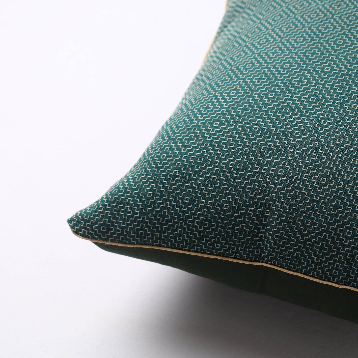 Jacquard Cushion Cover