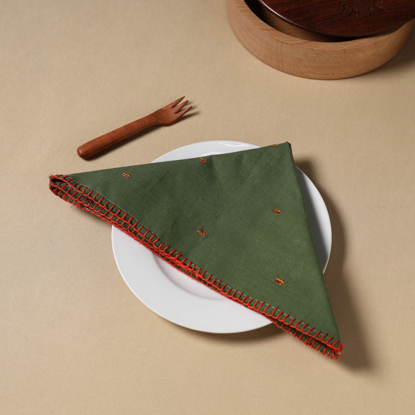 Green Jacquard Cotton Hand Embroidery Table Napkin 11