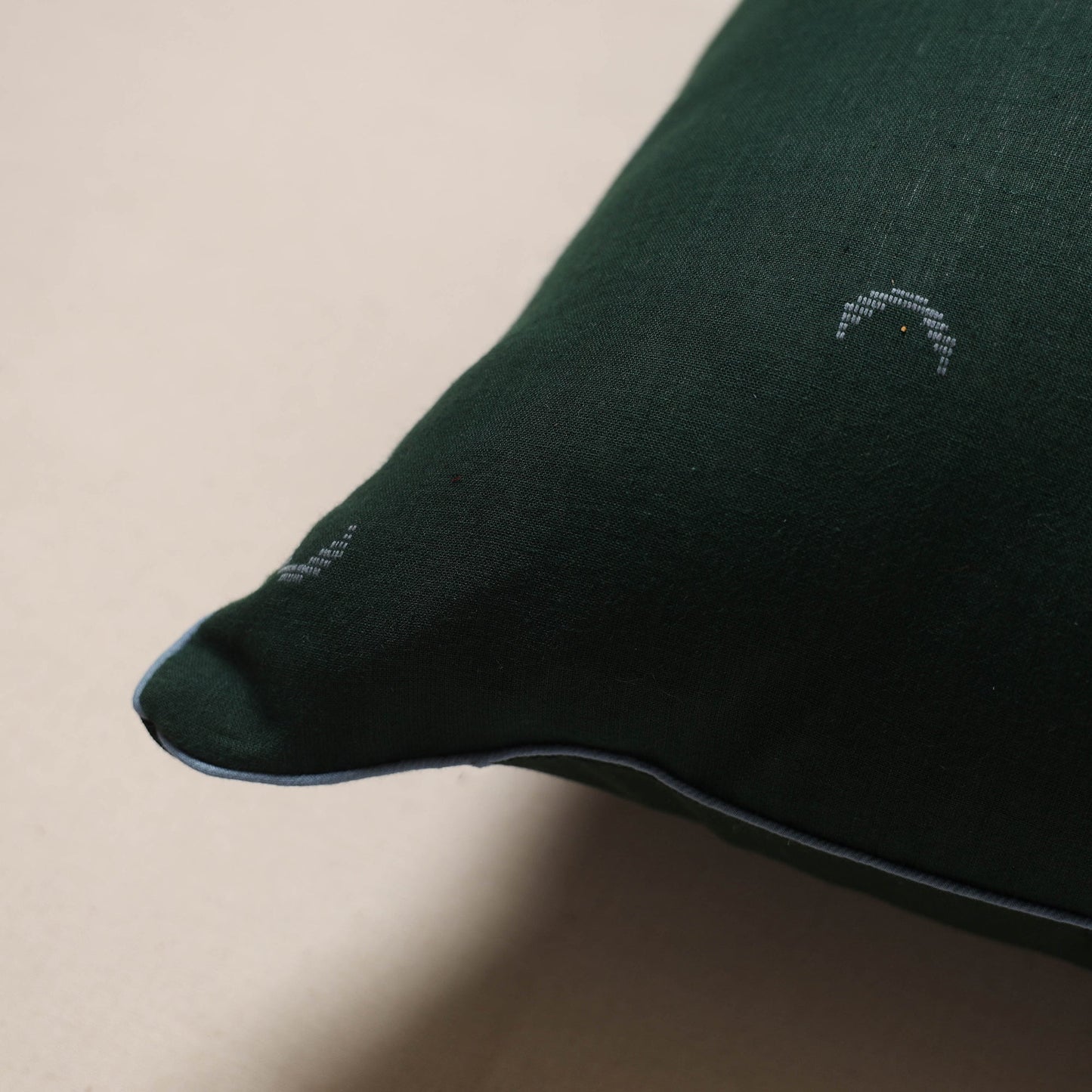 Jacquard weave cushion cover 23 - handcrafted