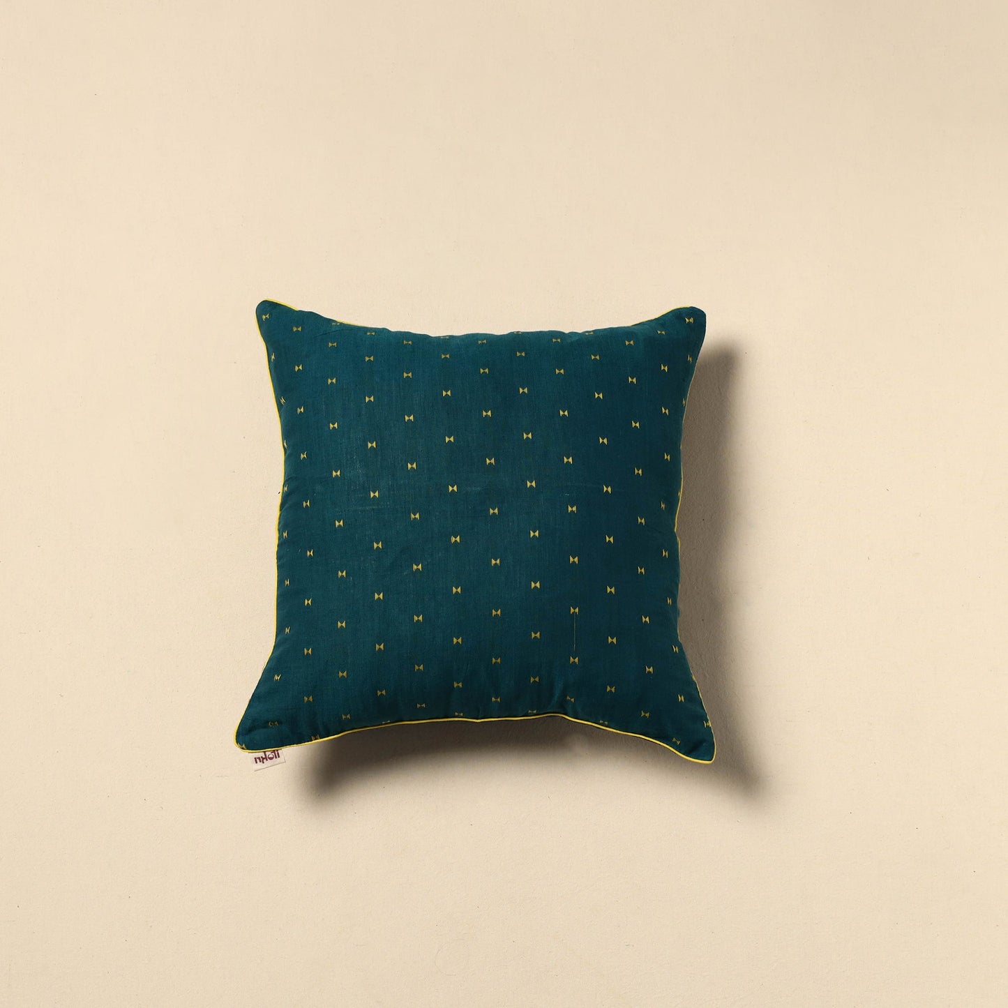 Jacquard weave cushion cover 38 - handcrafted
