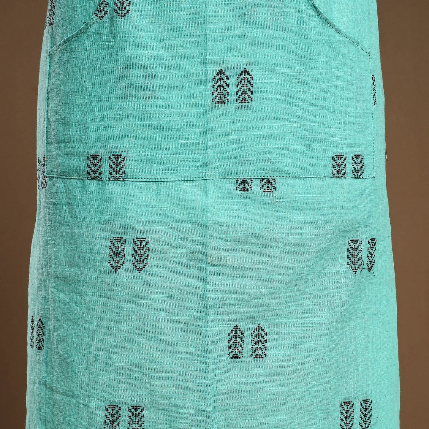 Green Jacquard Weaving Cotton Apron with Pocket