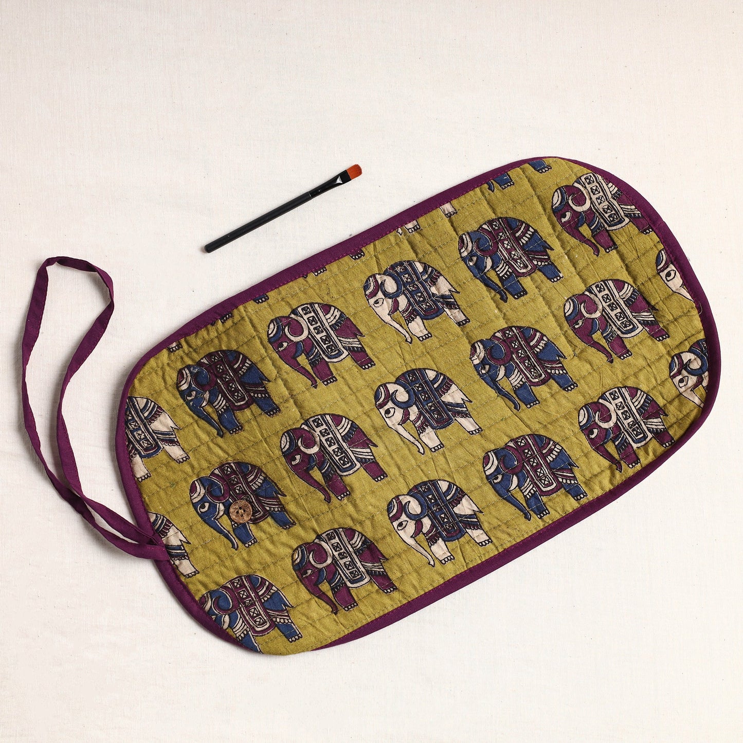 Kalamkari Fabric Multipurpose Segmented Make-up Brush Wrap Pouch/Case