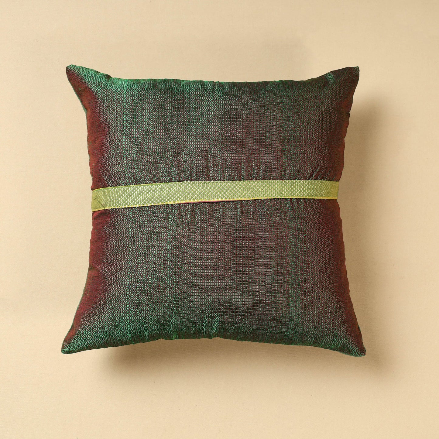 khun cushion cover
