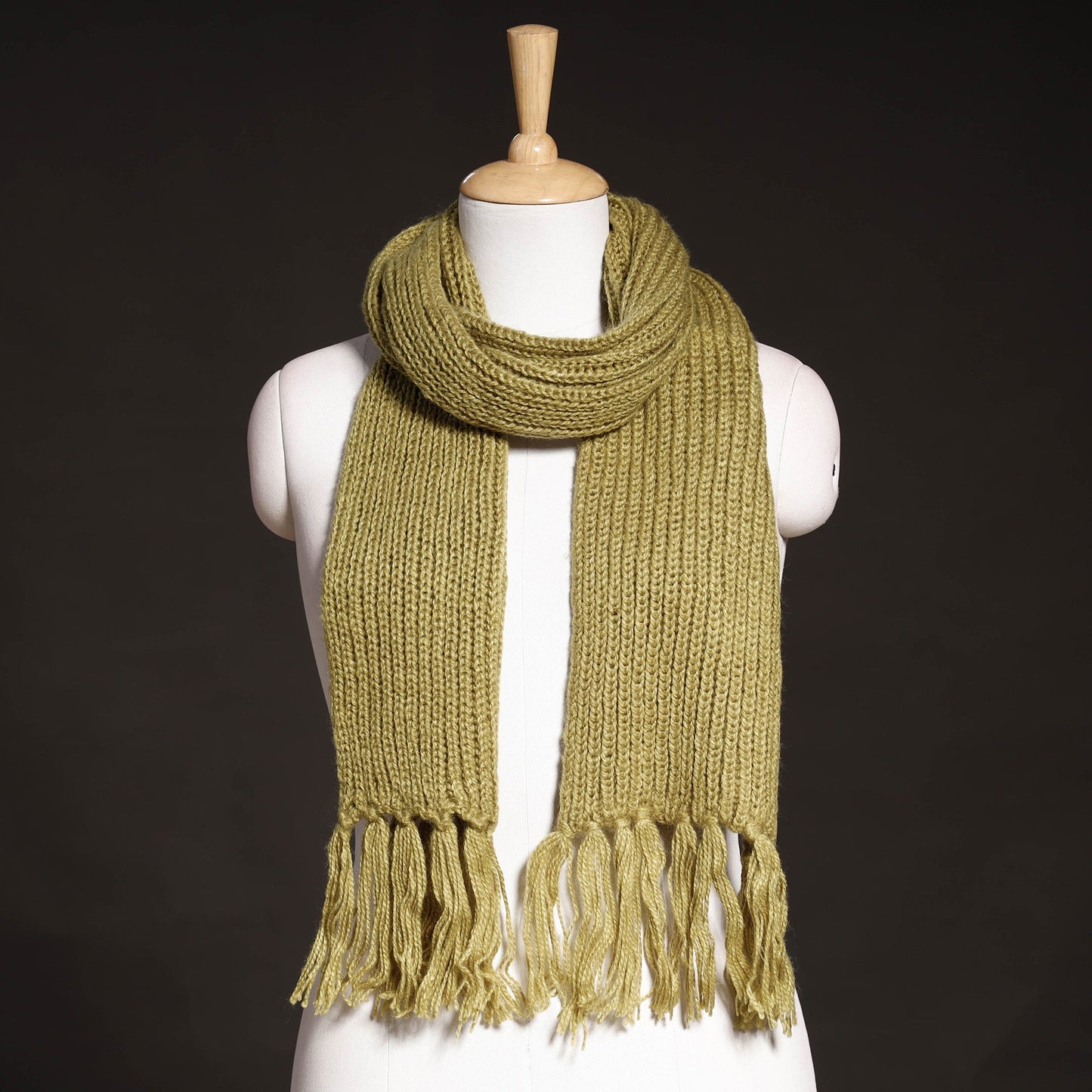 Kumaun Hand Knitted Woolen Muffler (90 in)
