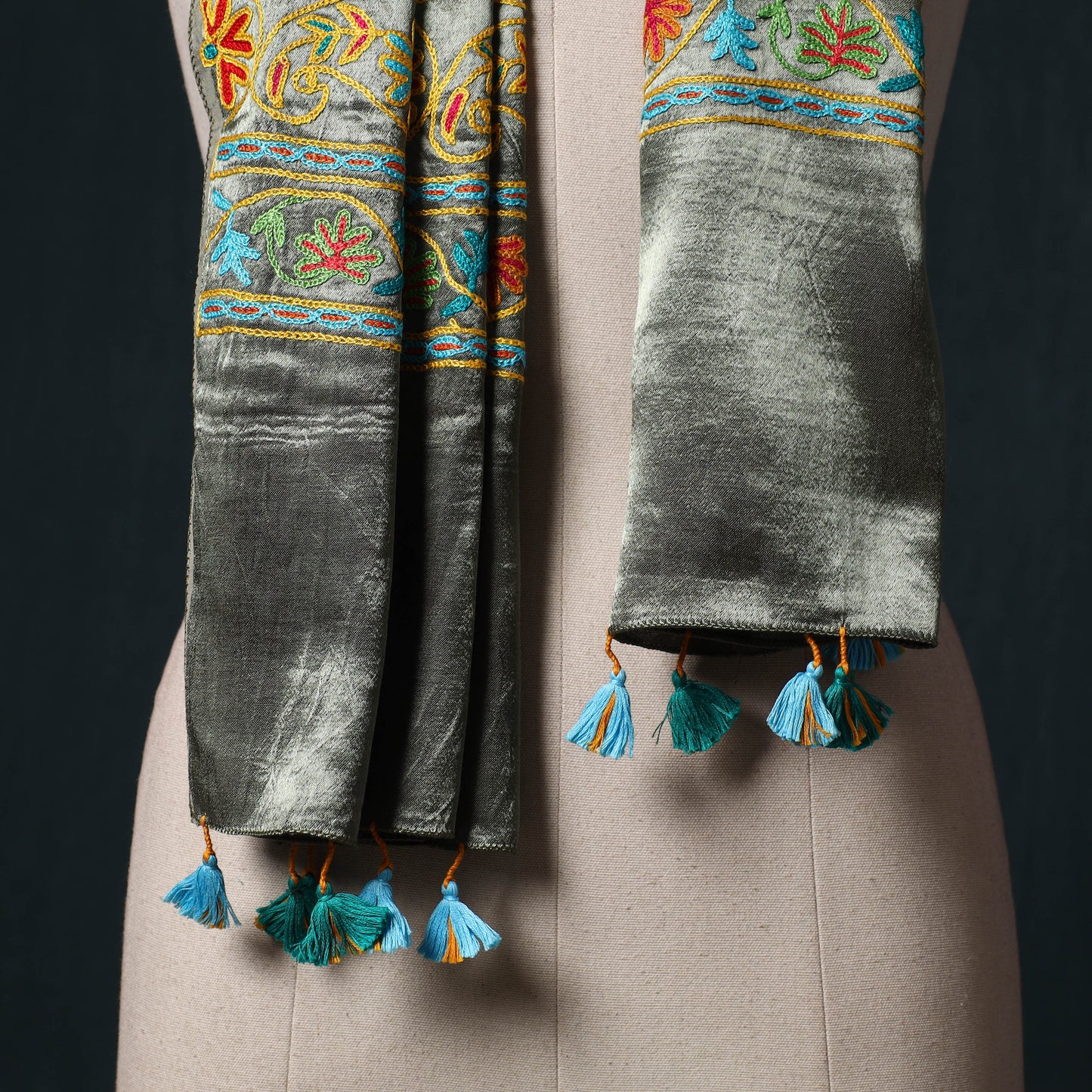 Kutch aari hand embroidery mashru silk stole 53