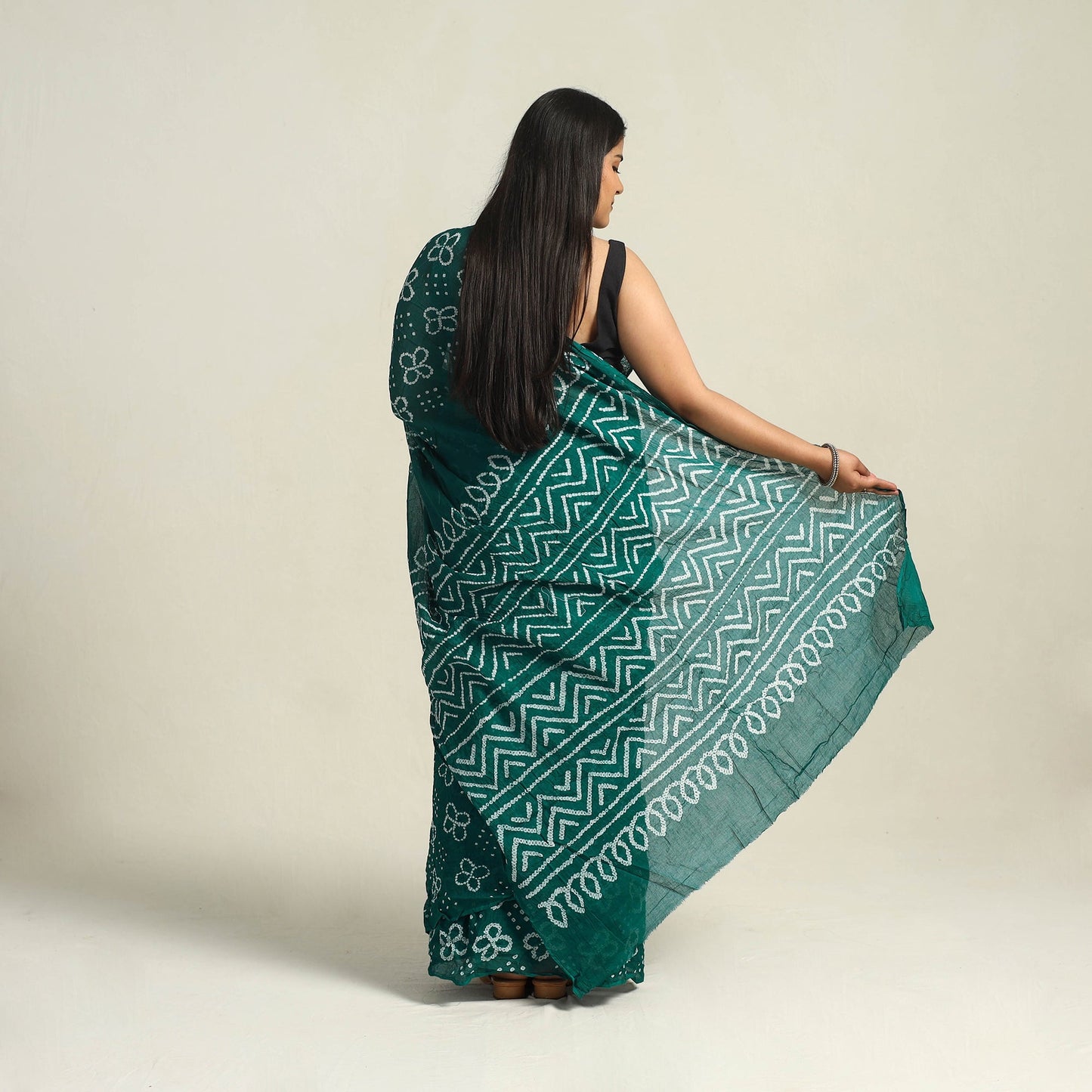 Green - kutch bandhani tie-dye cotton saree with blouse