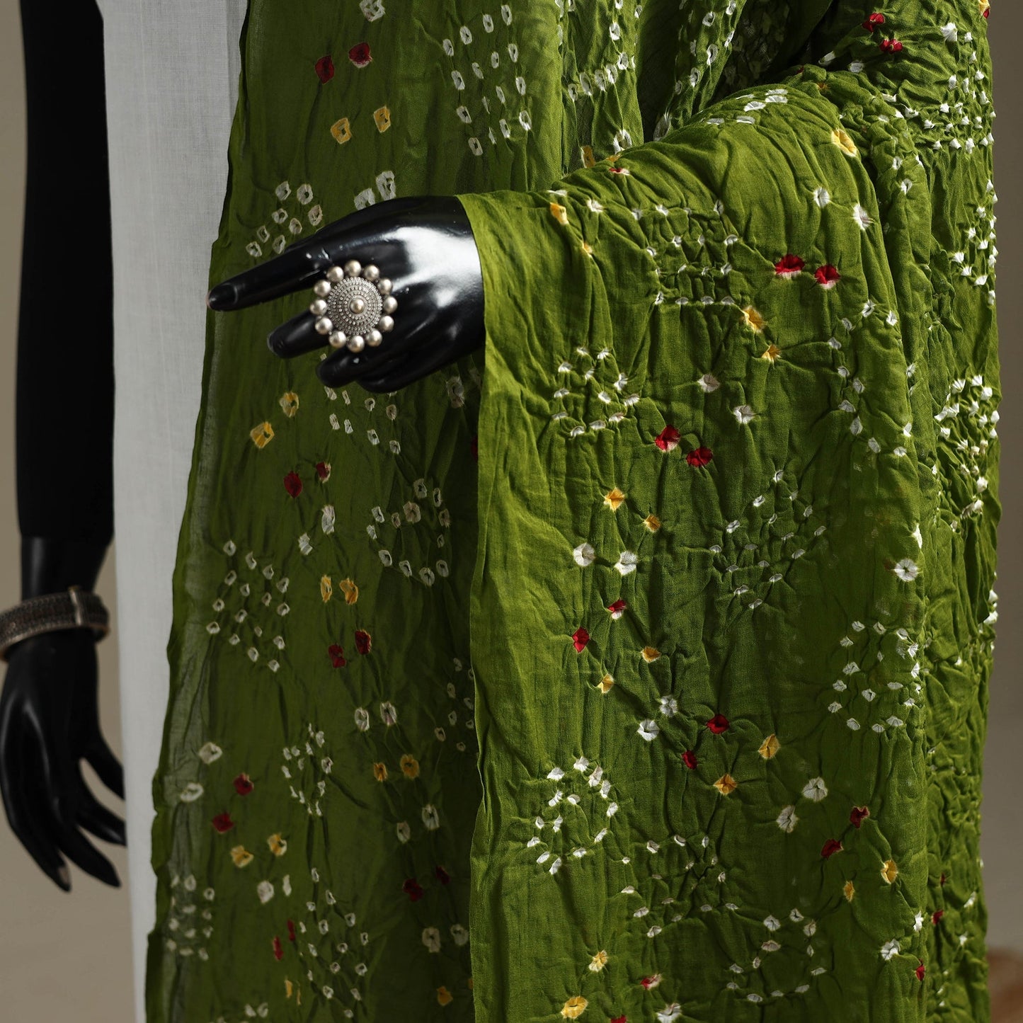 Kutch tie-dye cotton bandhani dupatta 104 - handcrafted