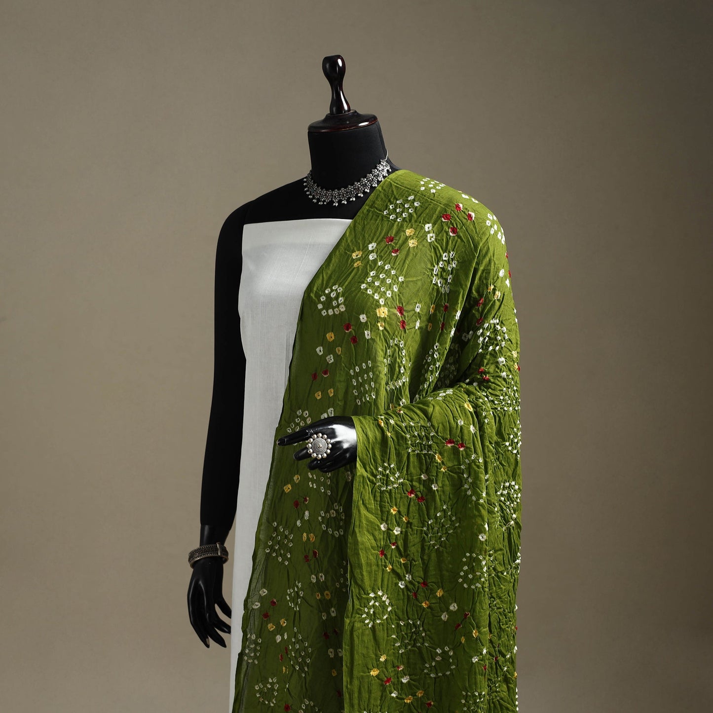 Kutch tie-dye cotton bandhani dupatta 104 - handcrafted