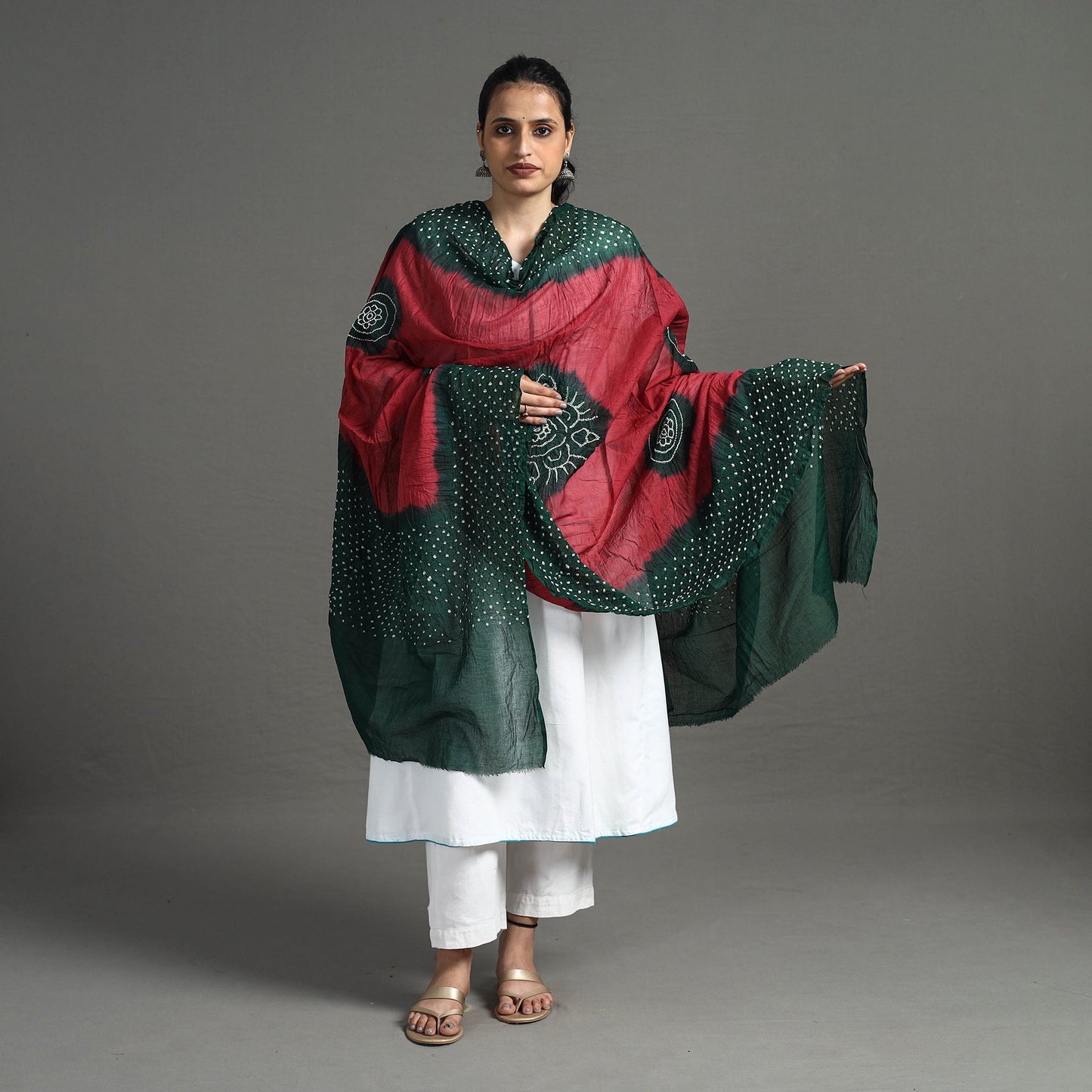 Kutch Bandhani Dupatta Online in India