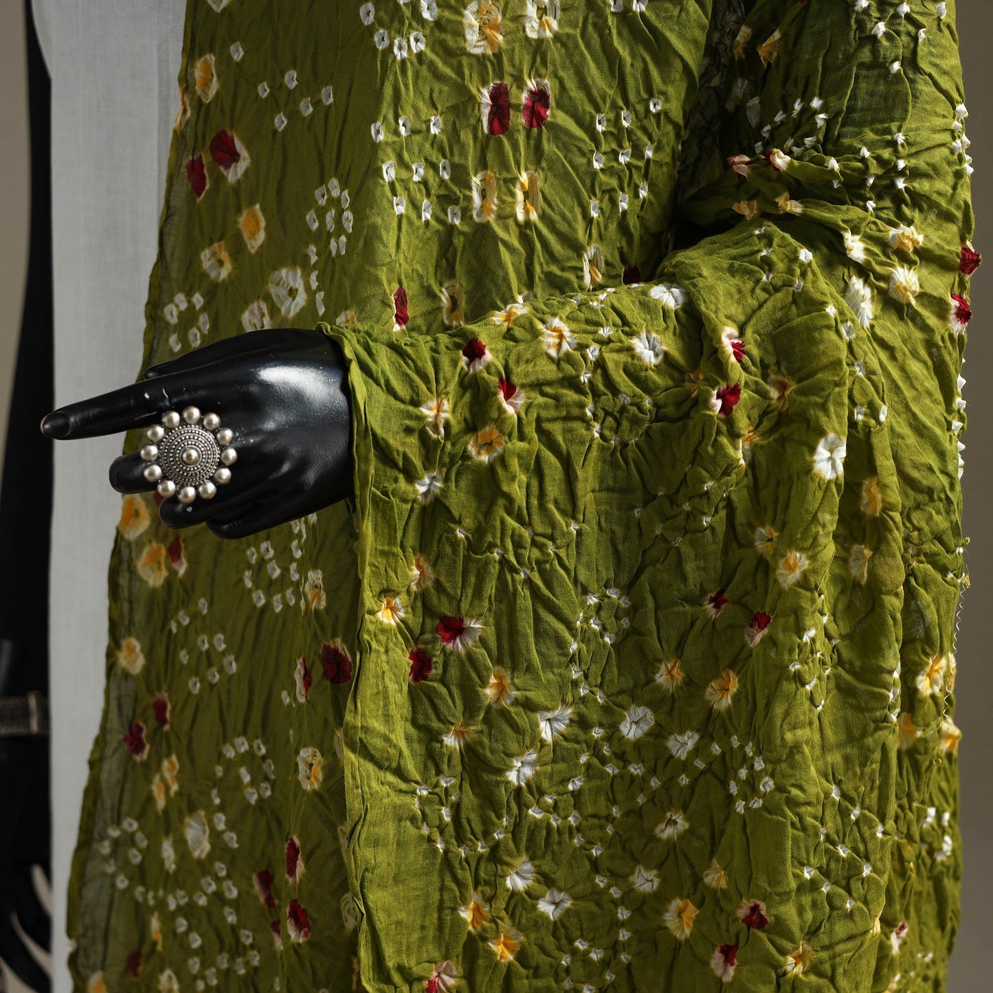 Kutch tie-dye cotton bandhani dupatta 72 - handcrafted