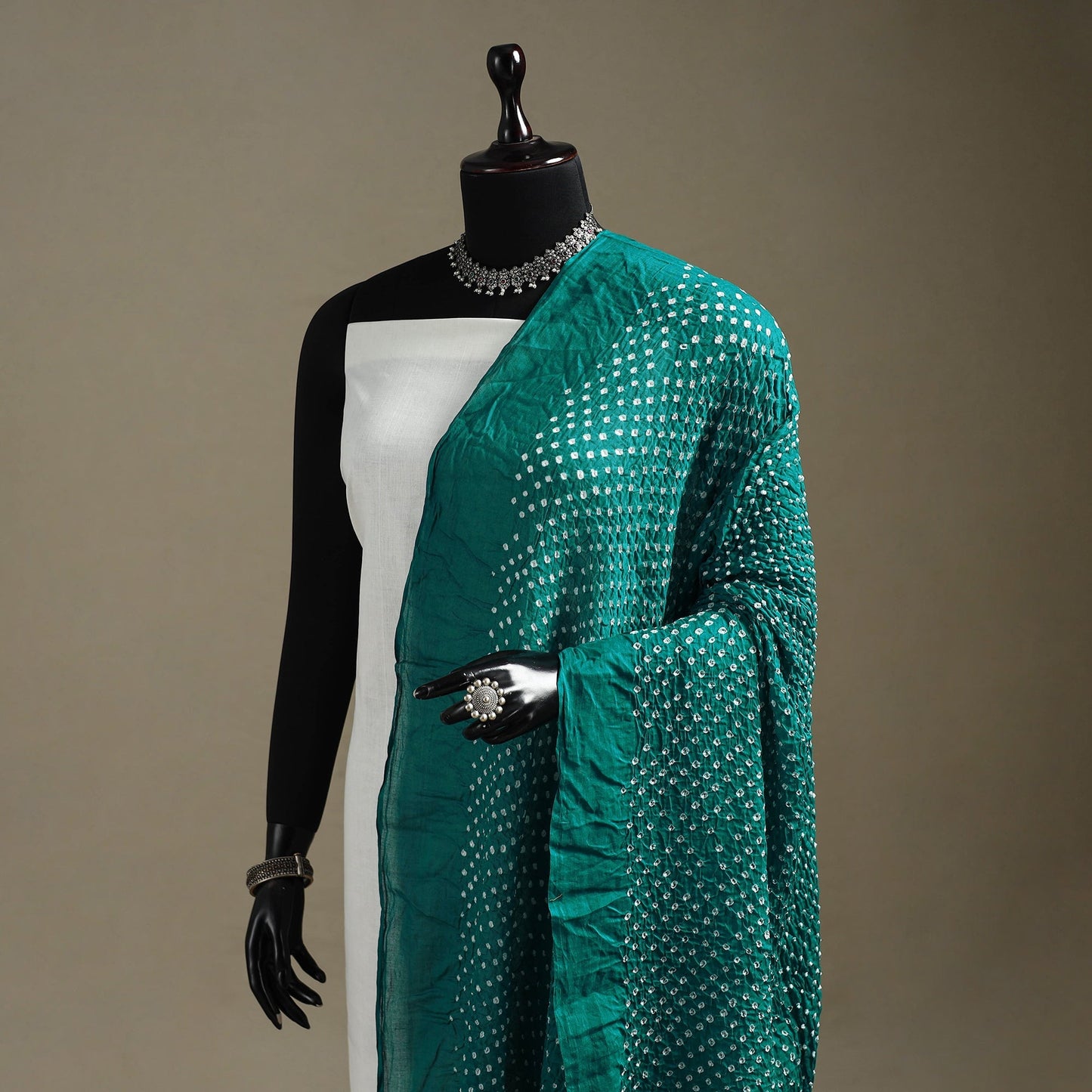Kutch tie-dye cotton heavy bandhani dupatta 07 - handcrafted