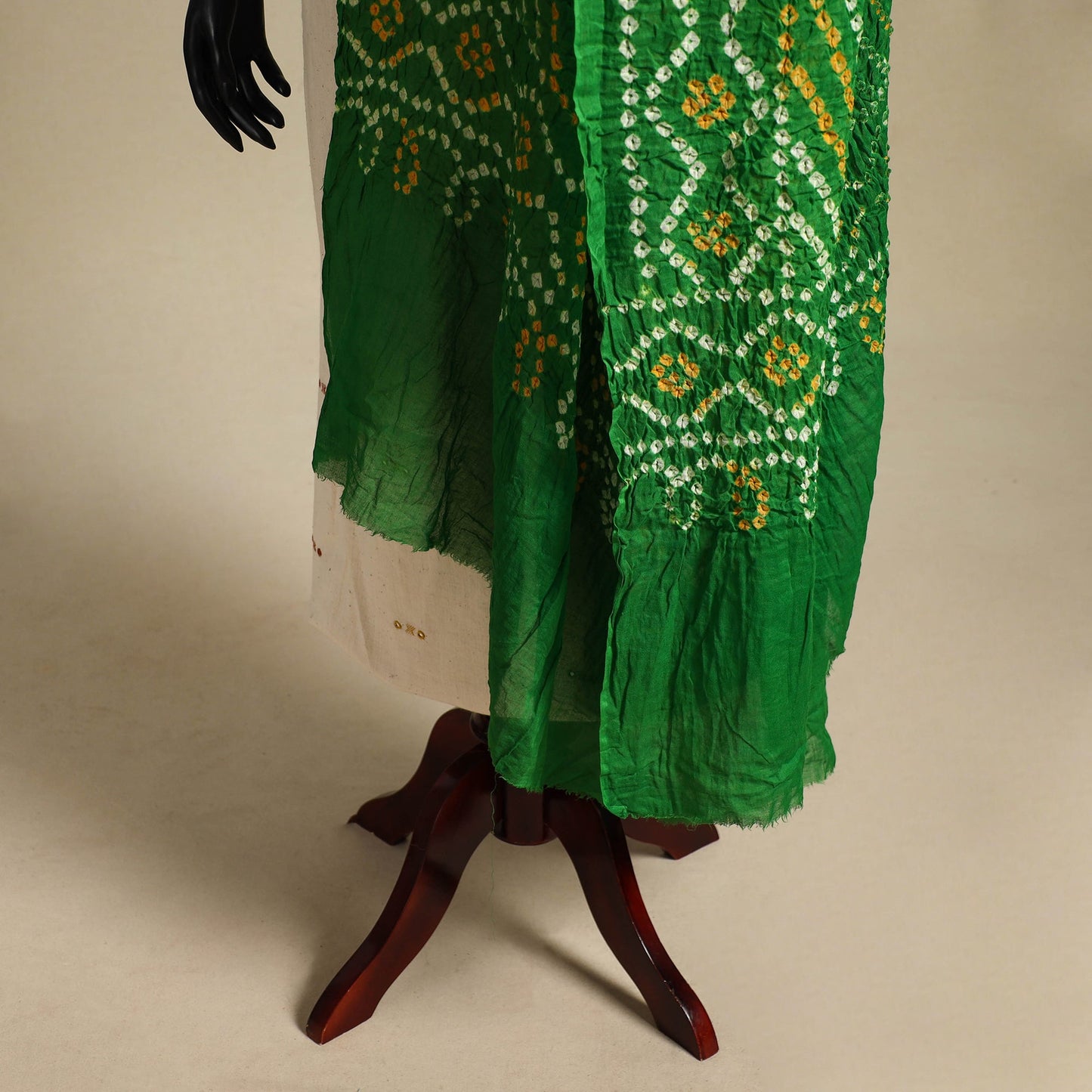 Green - kutch tie-dye mul cotton bandhani dupatta 04