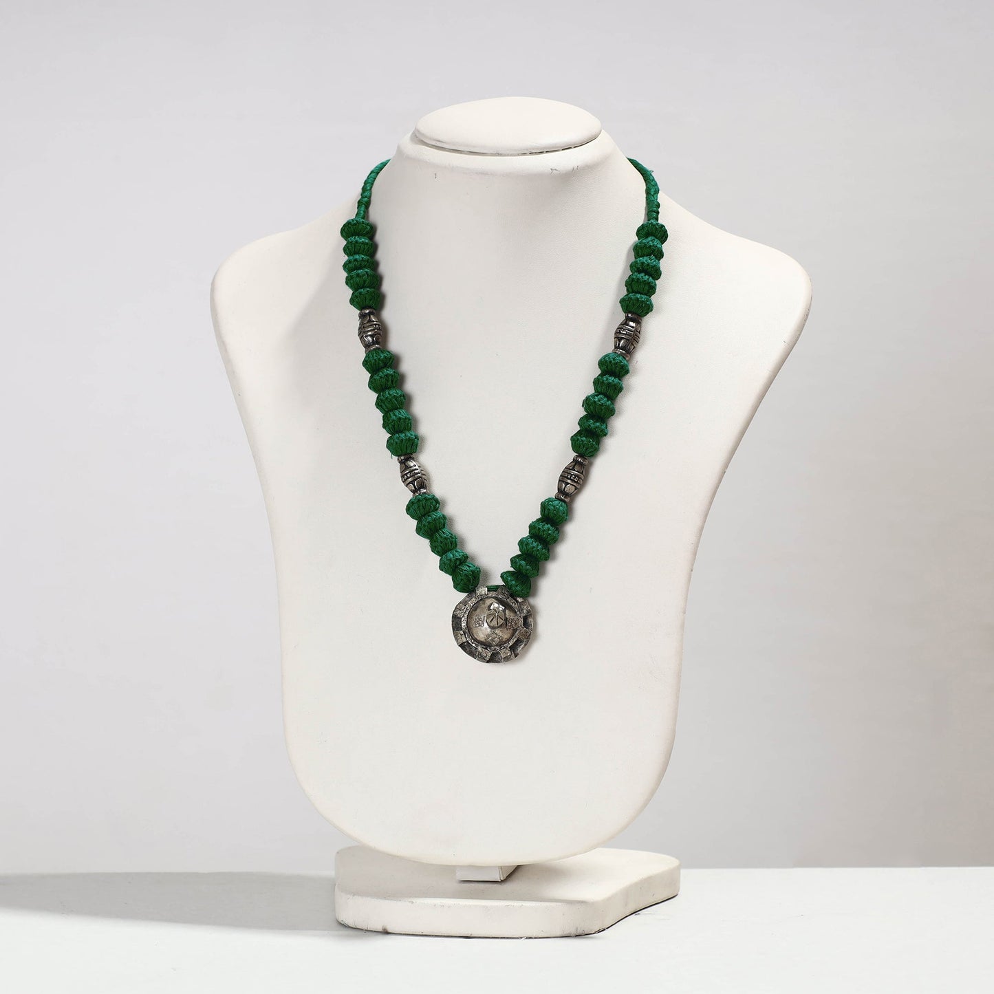 Buy Lambani Tribal Handmade Necklace Online l iTokri.com