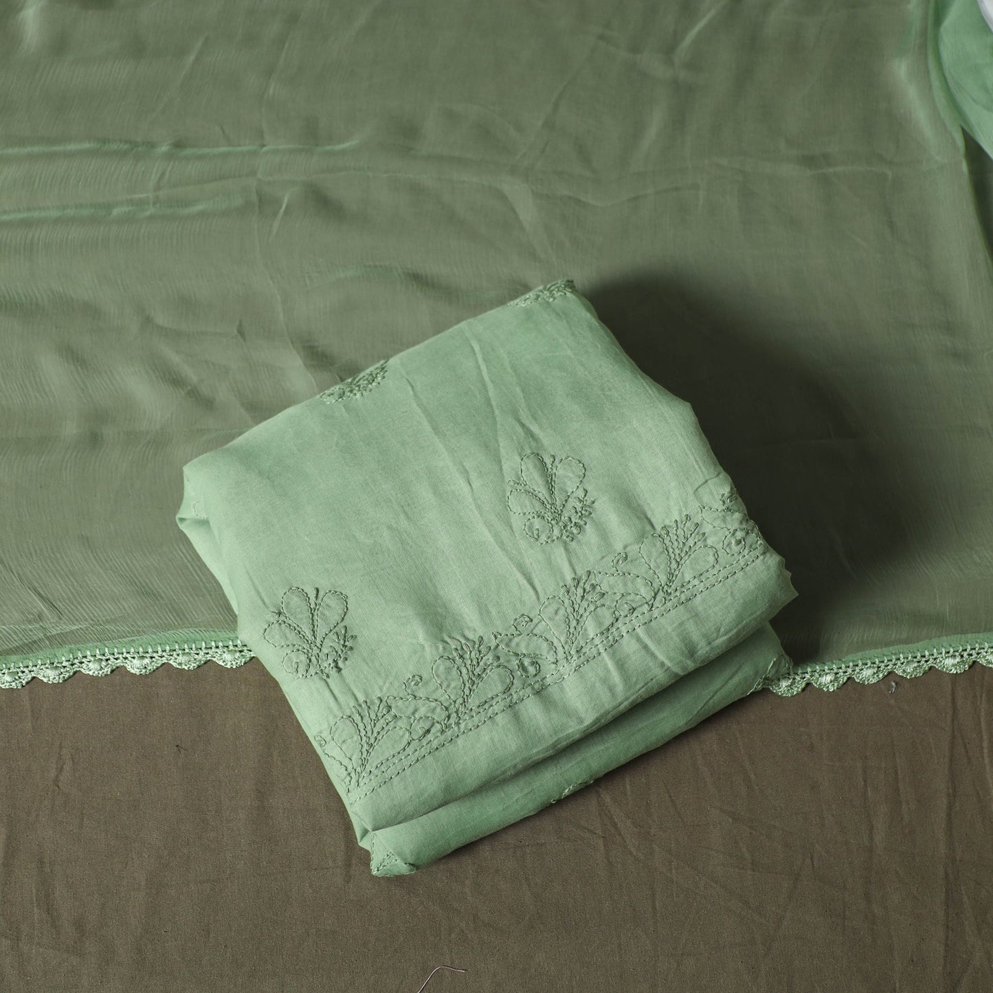 Green - lucknowi hand embroidered cotton chikankari 3pc