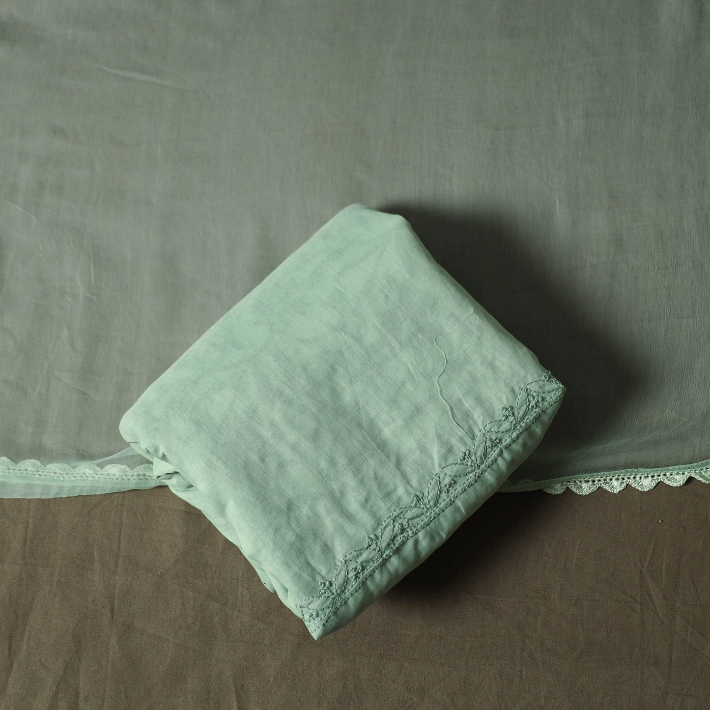 Green - lucknowi hand embroidered cotton chikankari 3pc