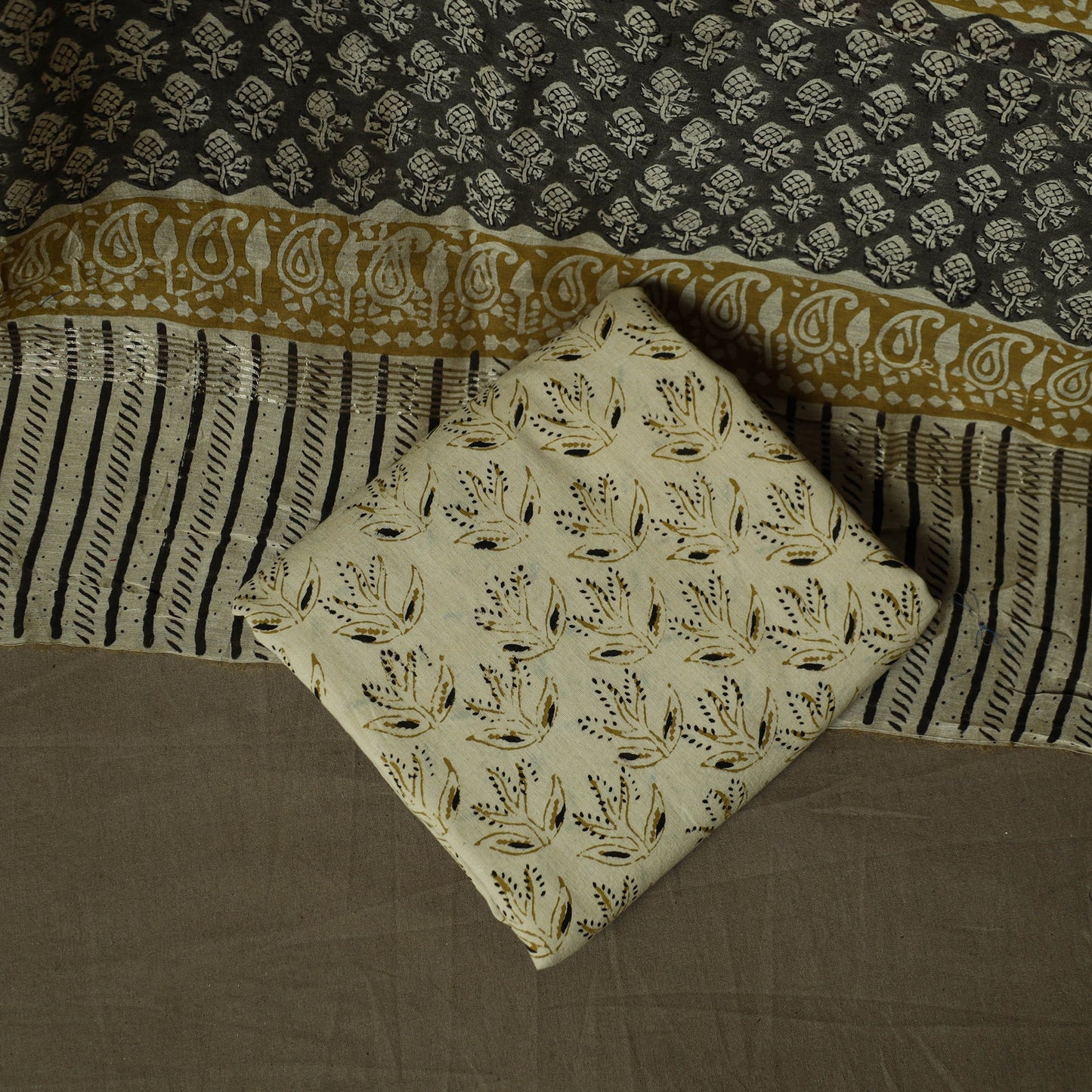 Maheshwari silk hand block bagru print 3pc unstitched dress