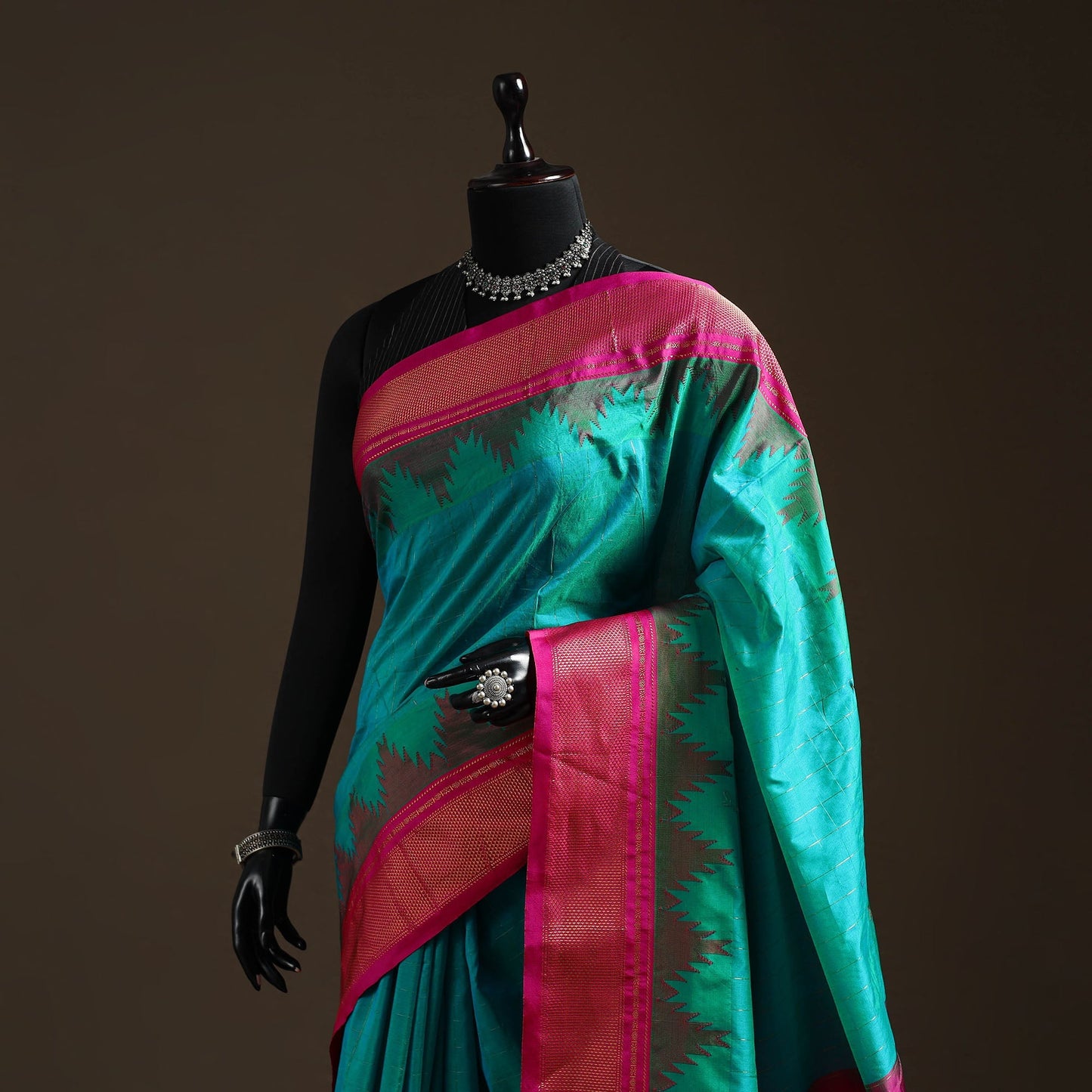 Mercerized cotton gadwal checks ilkal saree with temple