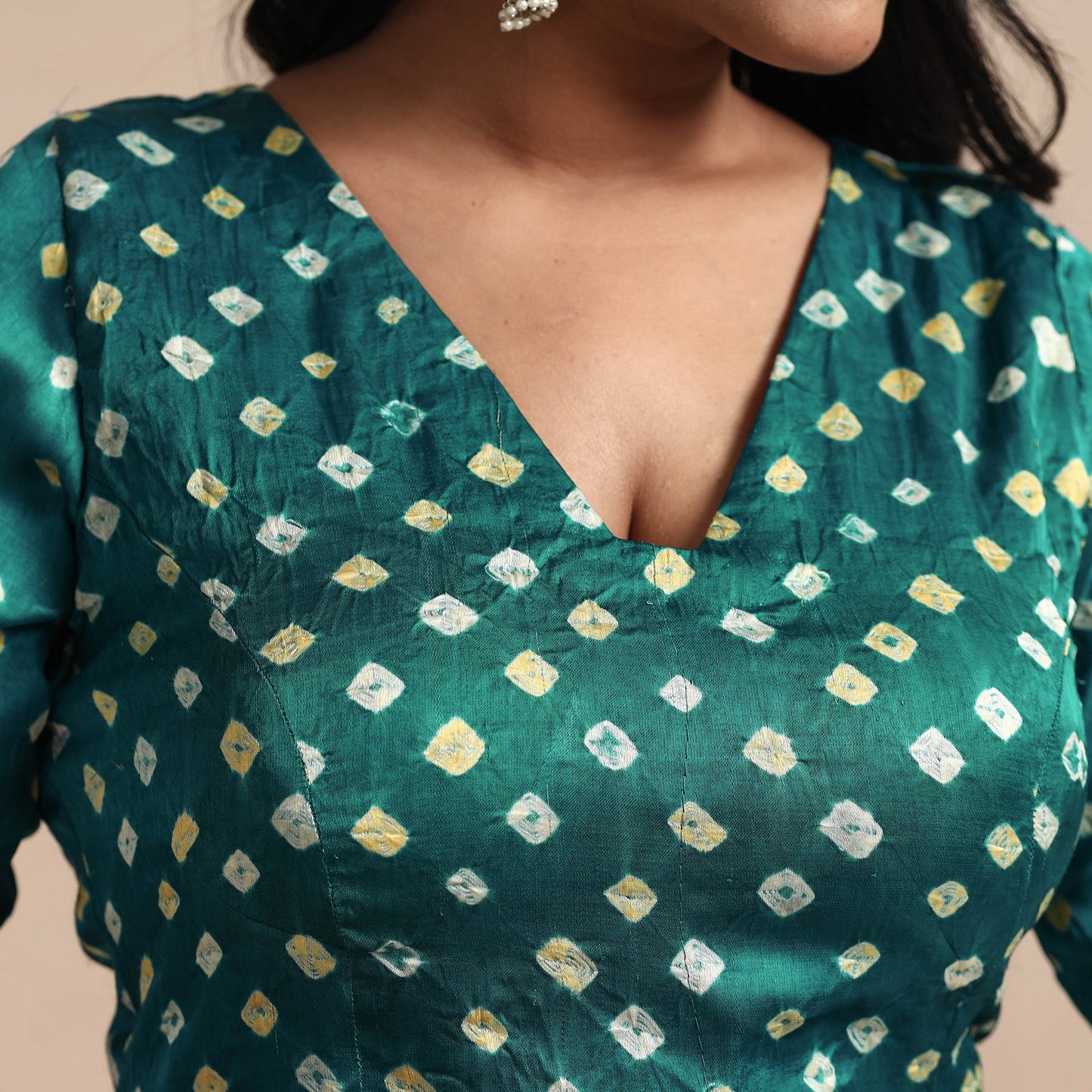 Buy Modal Silk Bandhani Tie Dye Stitched Blouse Online at iTokri.com