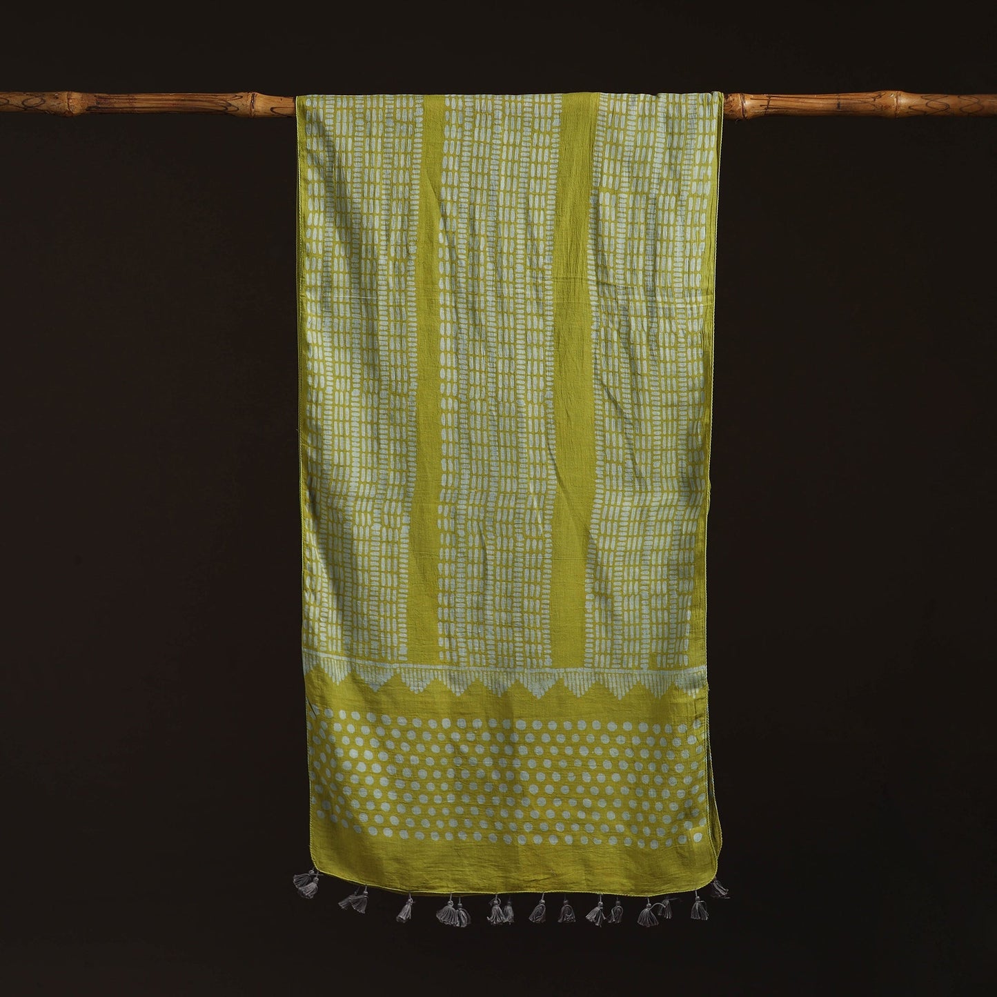 Mul cotton kutch hand batik stole with tassels 36