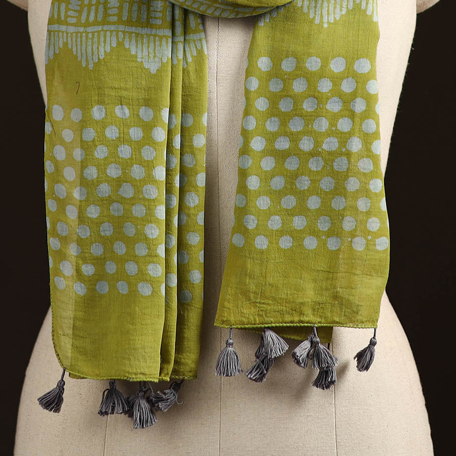 Mul cotton kutch hand batik stole with tassels 36