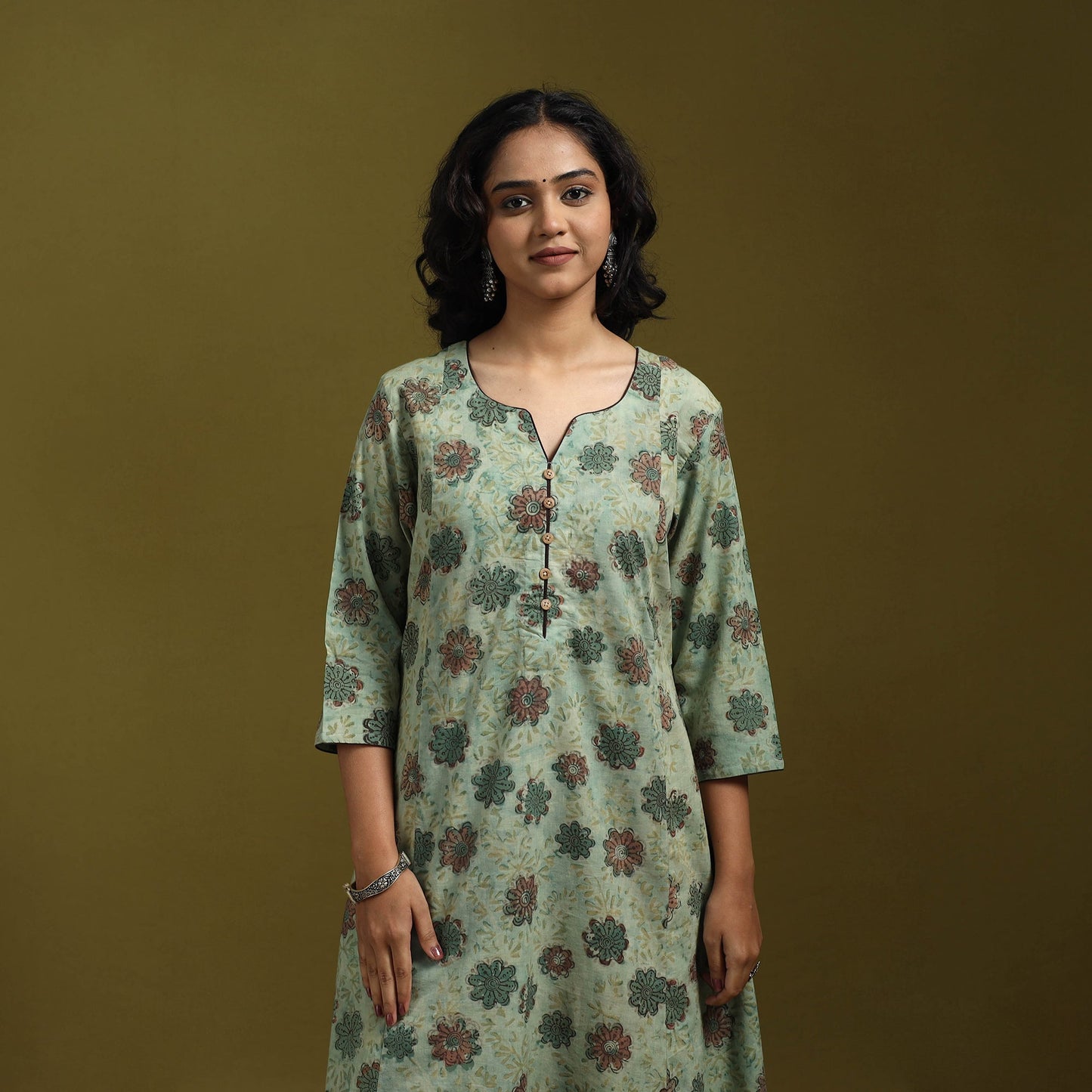 Natural dyed cotton a-line kurta for women 20 - handcrafted