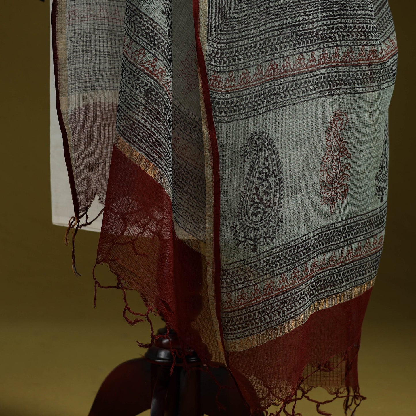 Natural dyed kota doria cotton hand block bagh print