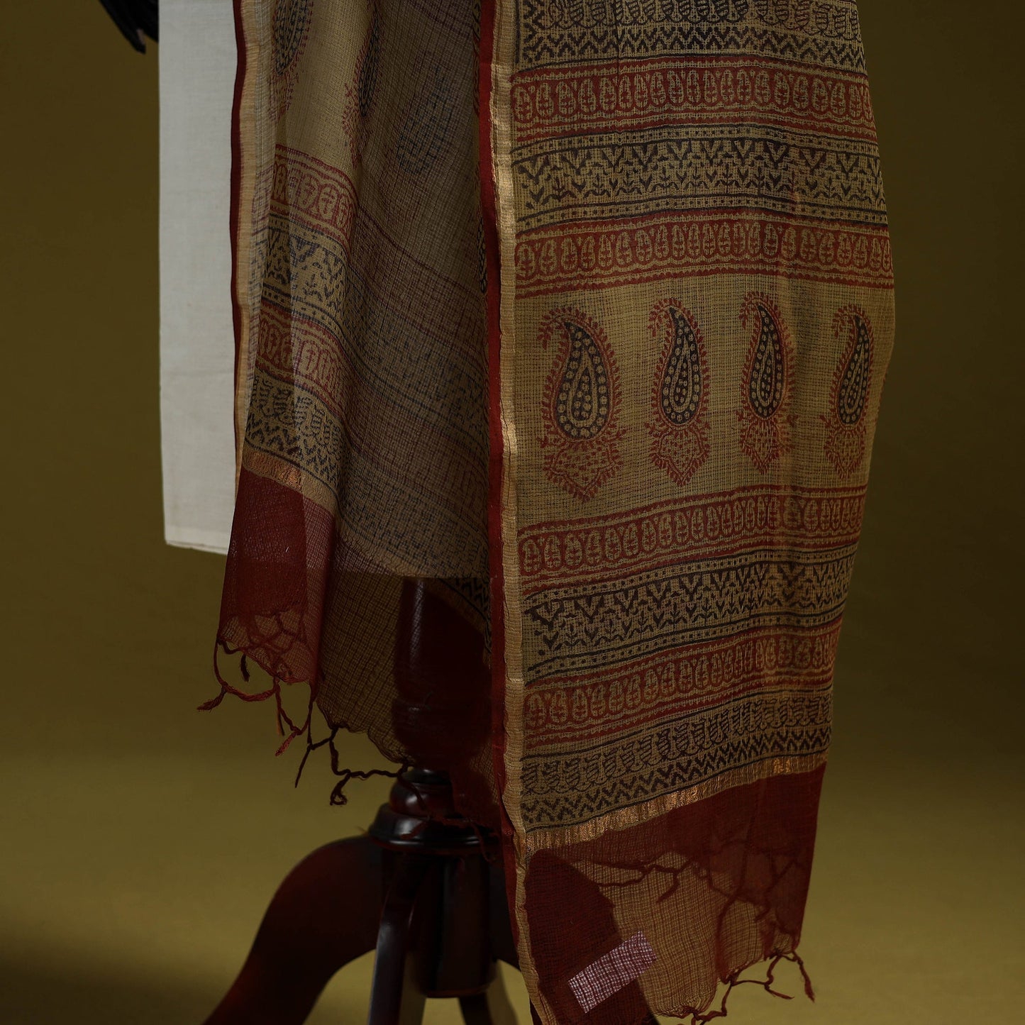 Natural dyed kota doria cotton hand block bagh print