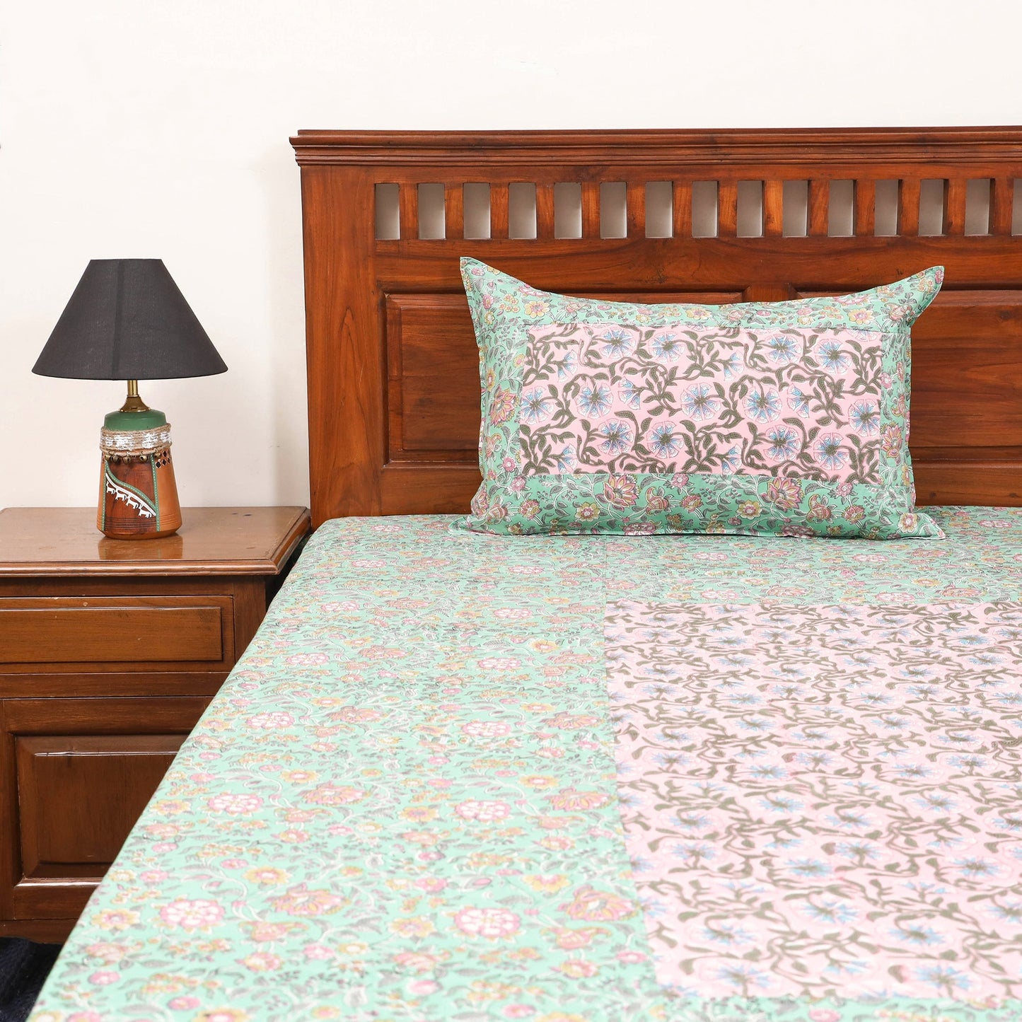 Patchwork hand double sanganeri bedsheet set (108 x 90 in)
