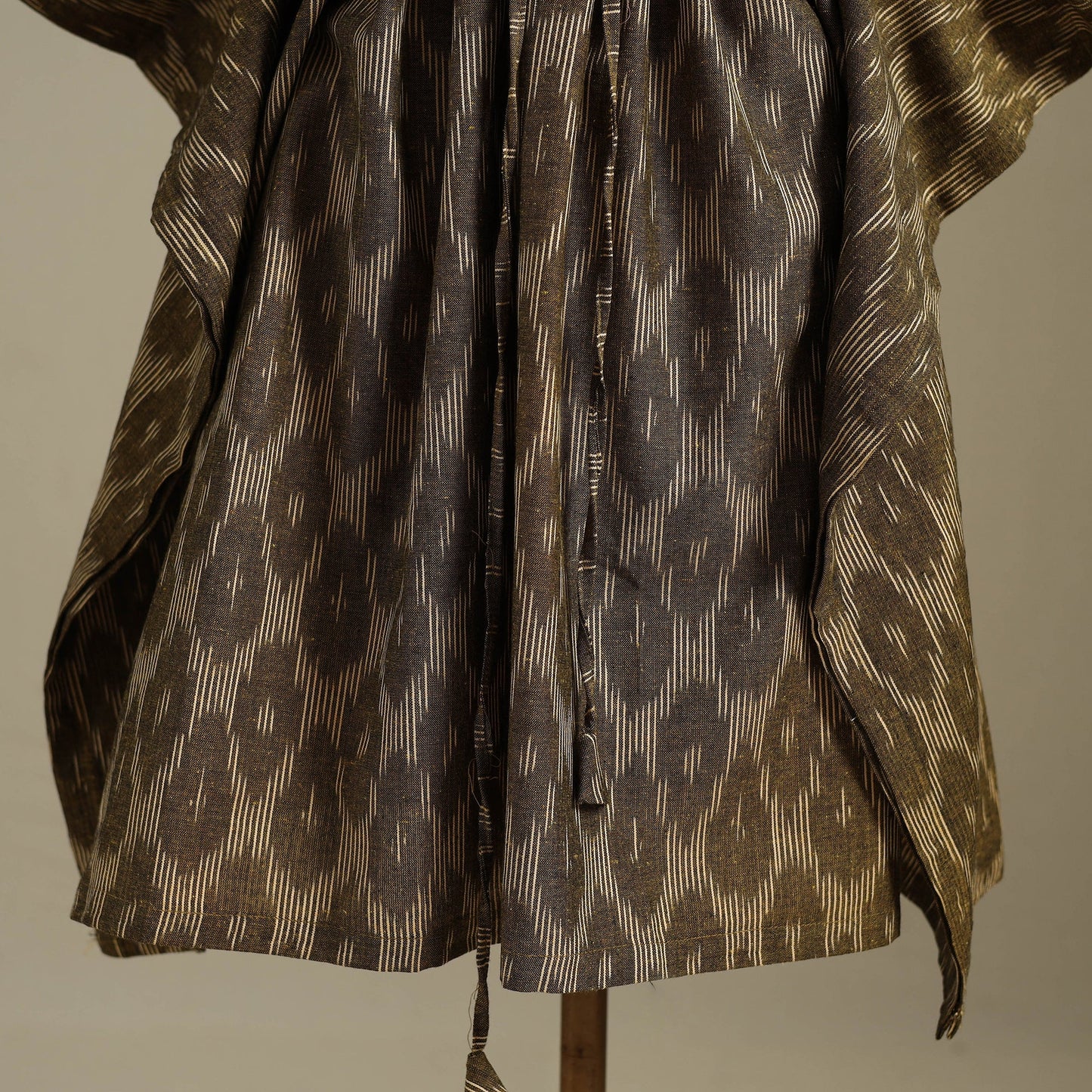 Pochampally Ikat Weave Cotton Kaftan (Medium)