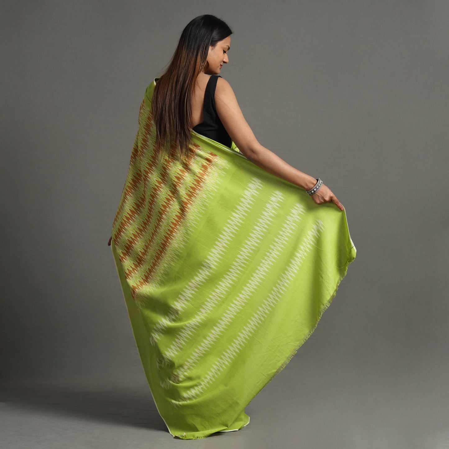 Green - Pochampally Ikat Weave Handloom Cotton Saree