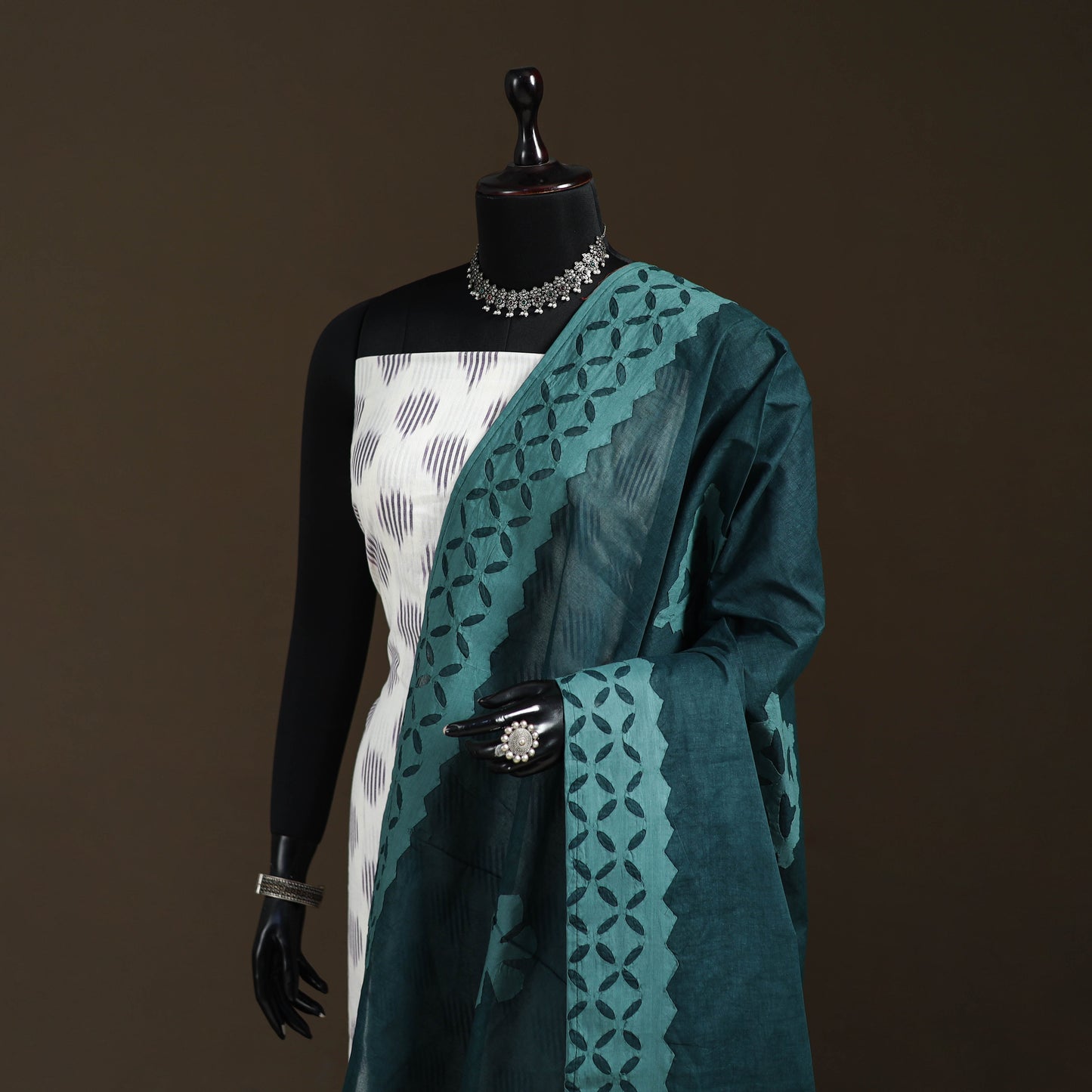 Pure cotton barmer cutwork applique dupatta 12 - handcrafted