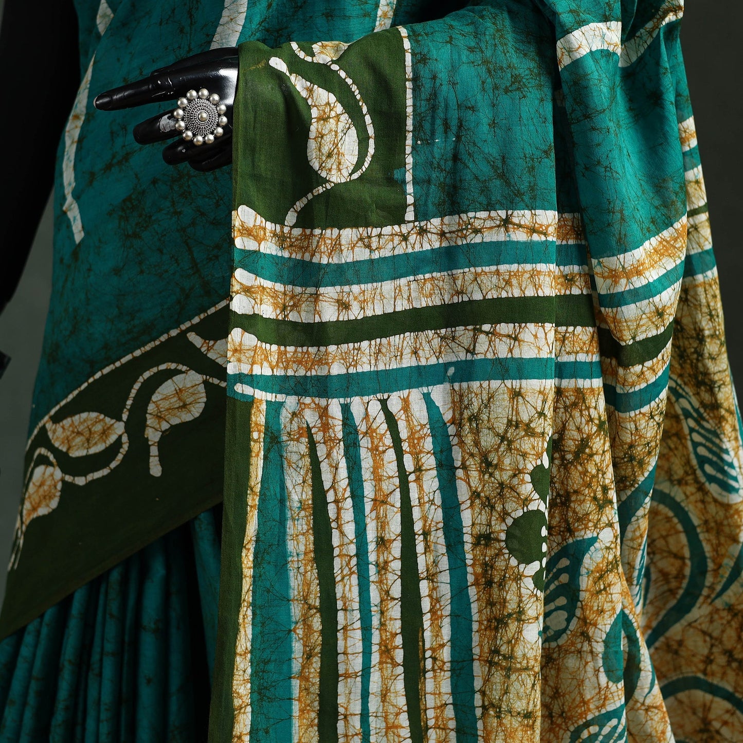 Pure mul cotton hand block batik print saree 23