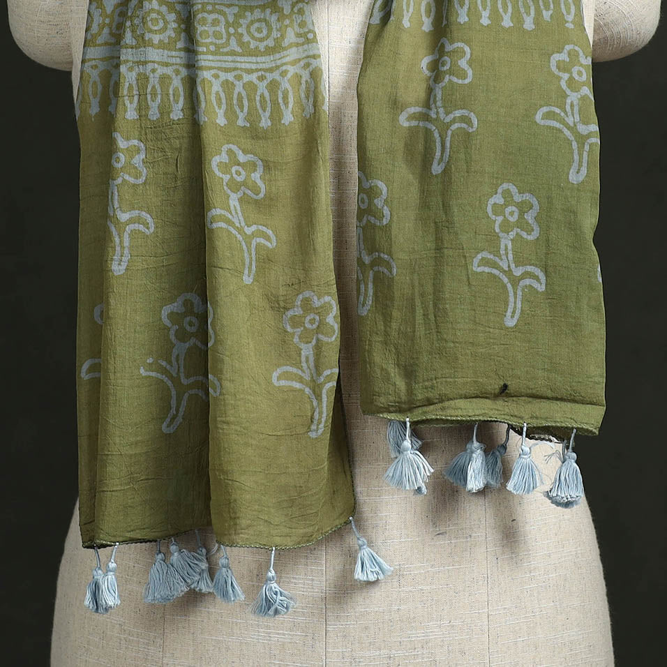 Pure mul cotton kutch hand block batik print stole