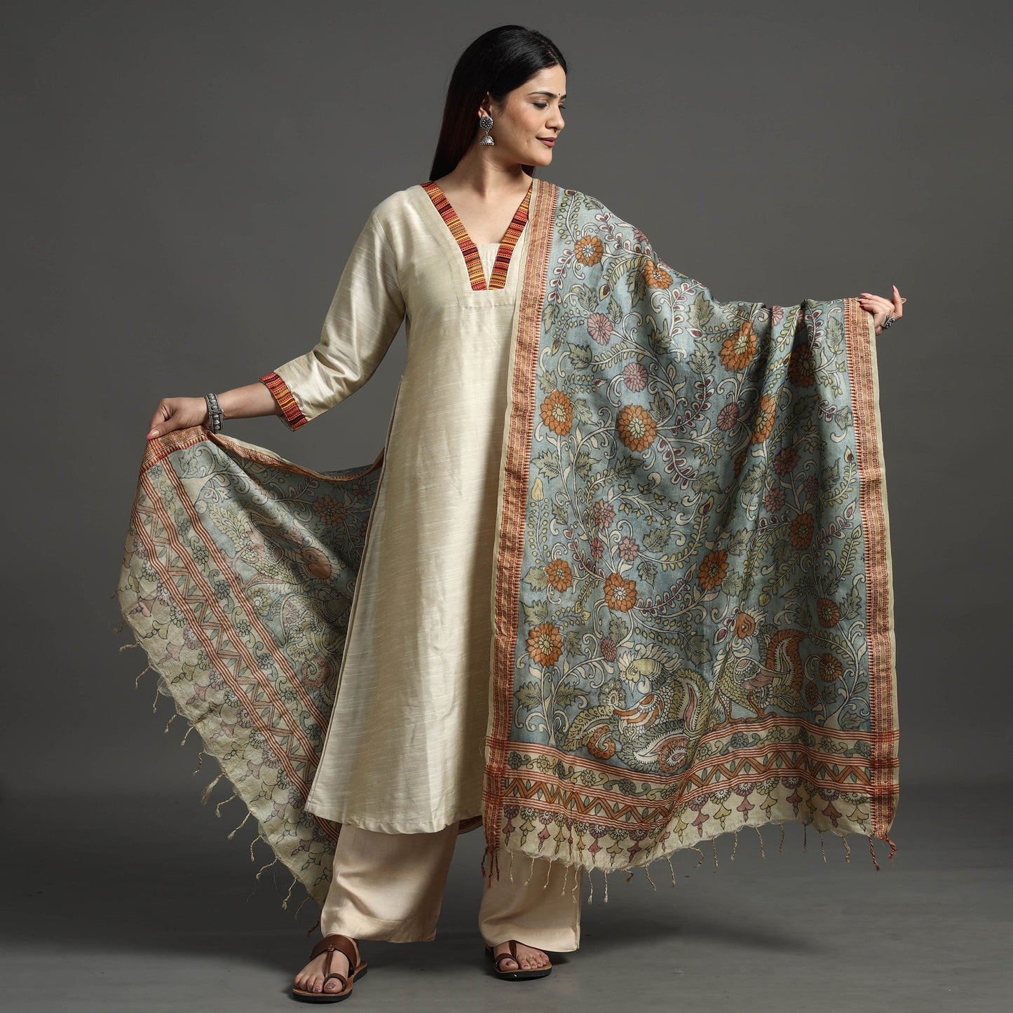 Pure Tussar Silk Pen Work Srikalahasti Kalamkari Dupatta with Dobby Border