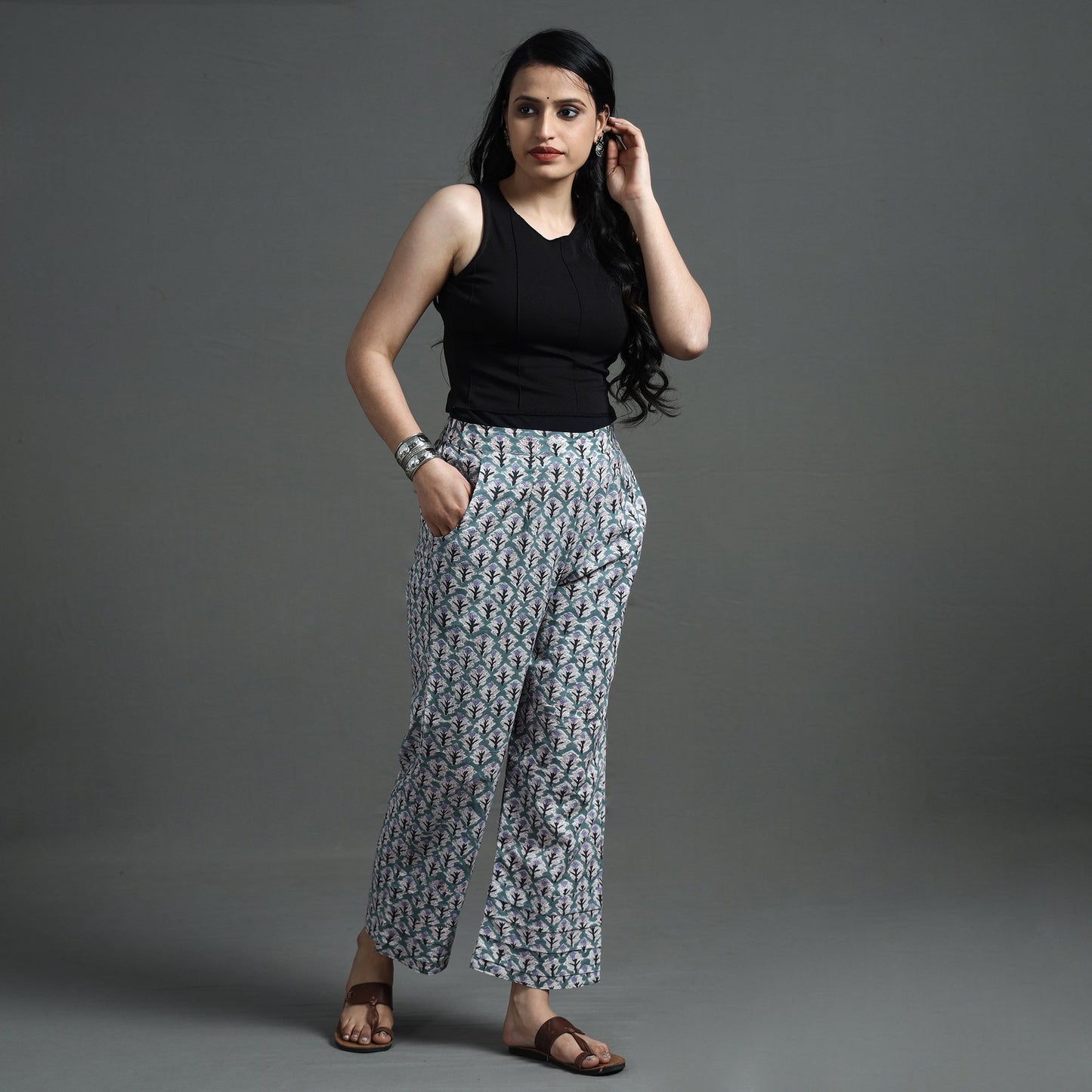 Buy Sanganeri Block Printed Cotton Elasticated Palazzo Online at iTokri.com