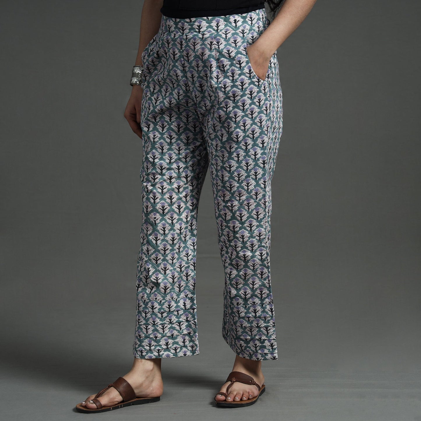 Buy Sanganeri Block Printed Cotton Elasticated Palazzo Online at iTokri.com