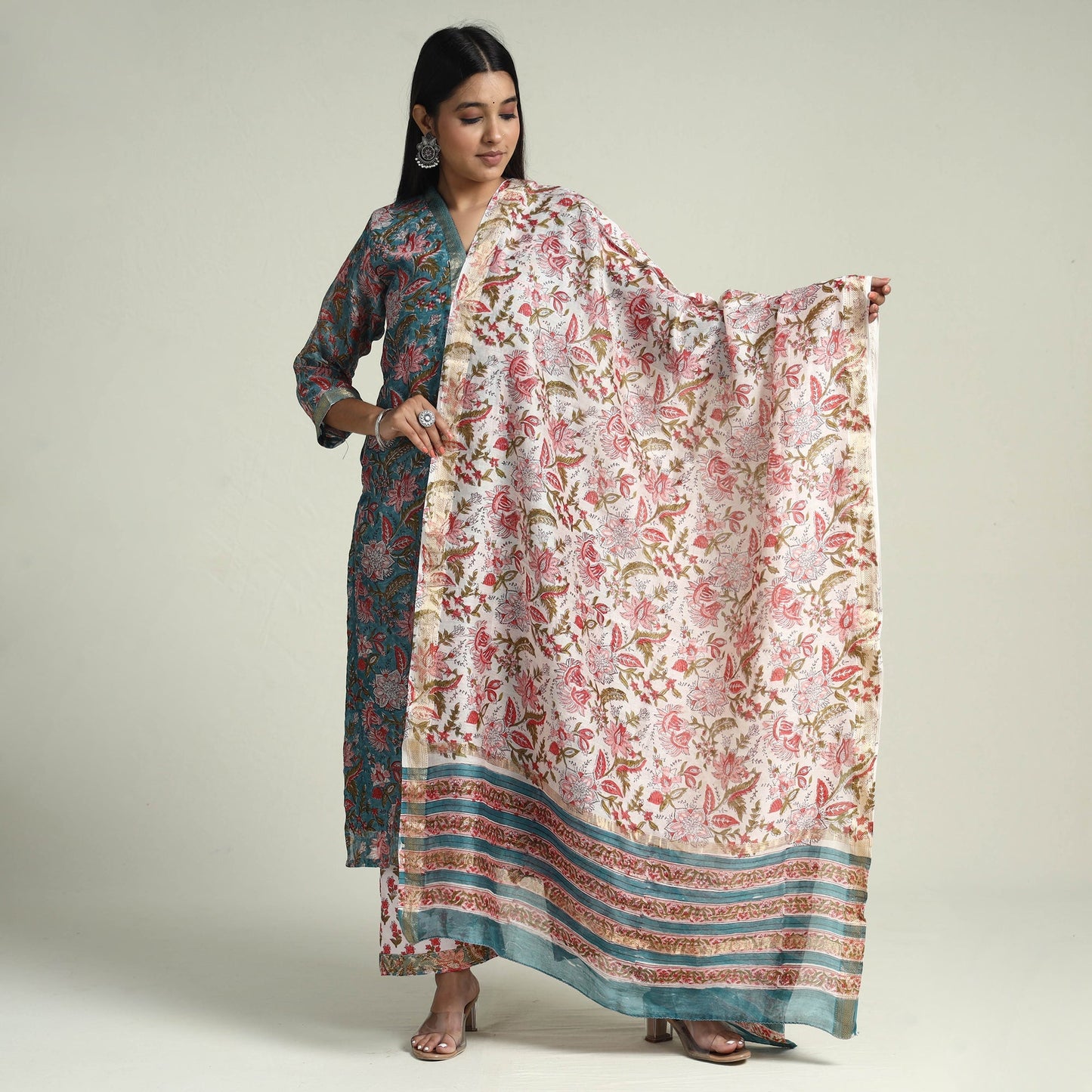 Sanganeri Block Printed Maheshwari Silk Kurta with Palazzo & Dupatta Set Online at iTokri.com