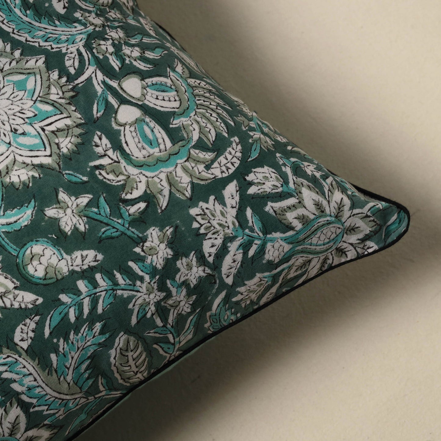 Sanganeri cushion cover 15 - handcrafted