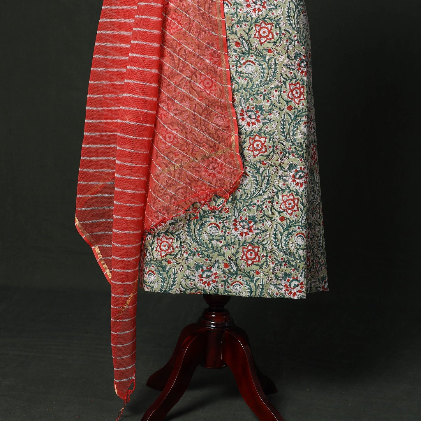 Sanganeri hand block print pure mul cotton 2pc unstitched