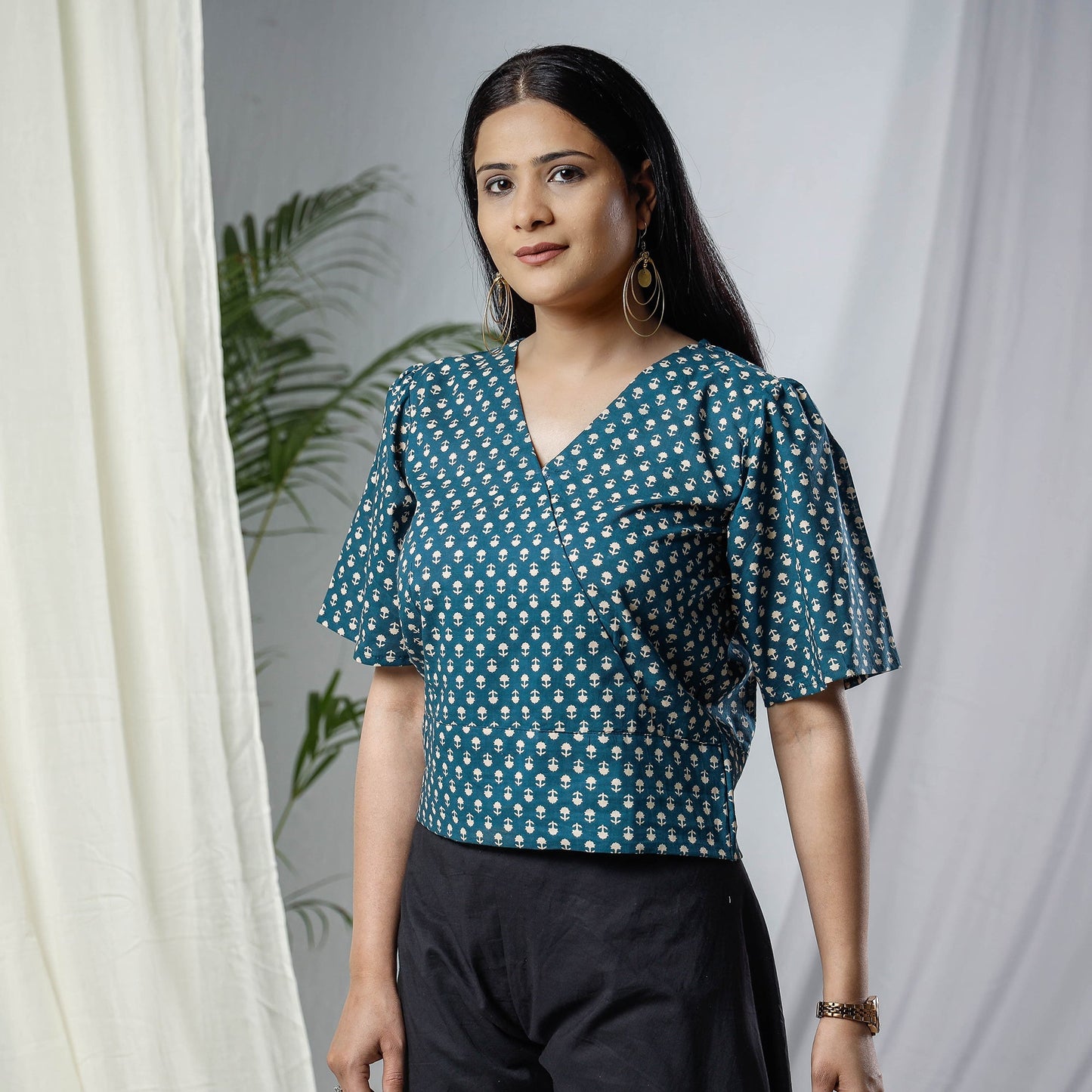 Buy Sanganeri Hand Block Prints Half Sleeve Cotton Crop Top Online at iTokri.com