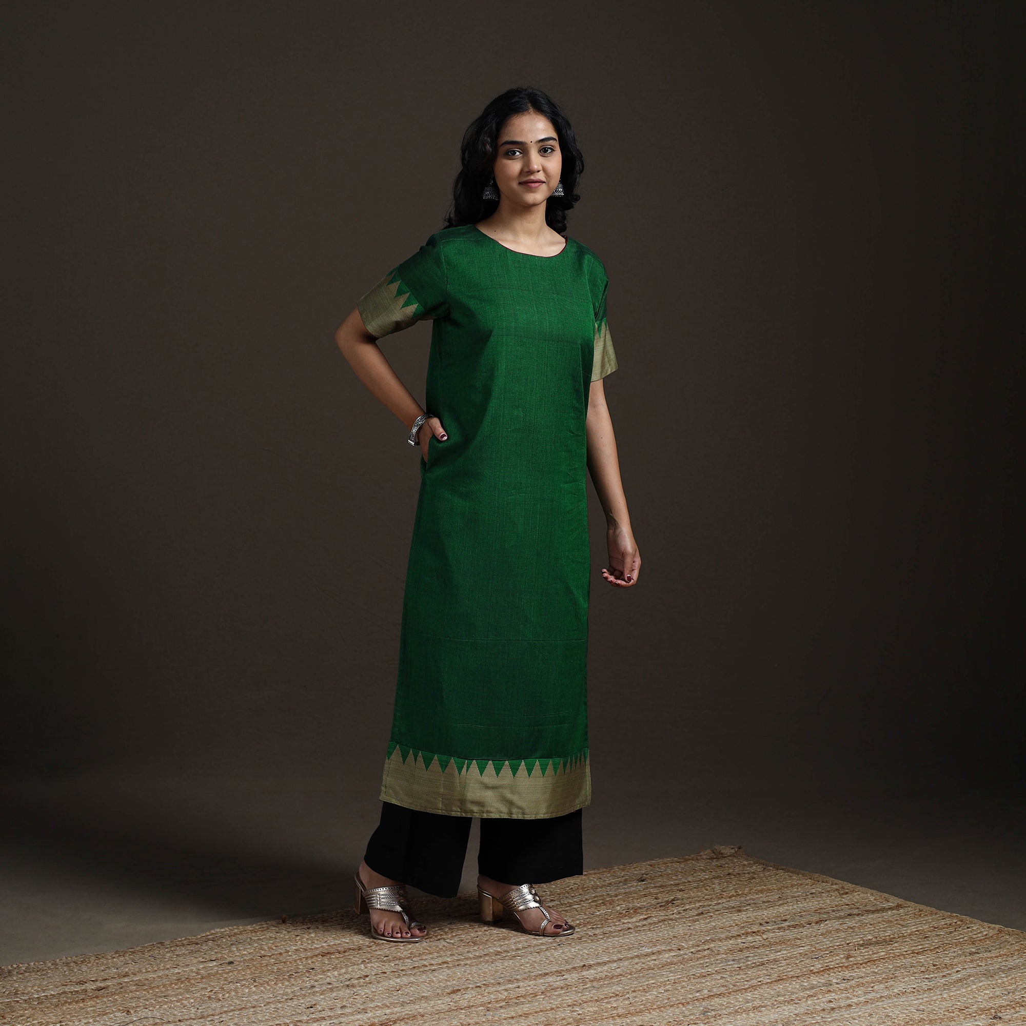 Green - Straight Cotton Dharwad Long Kurta for women 12