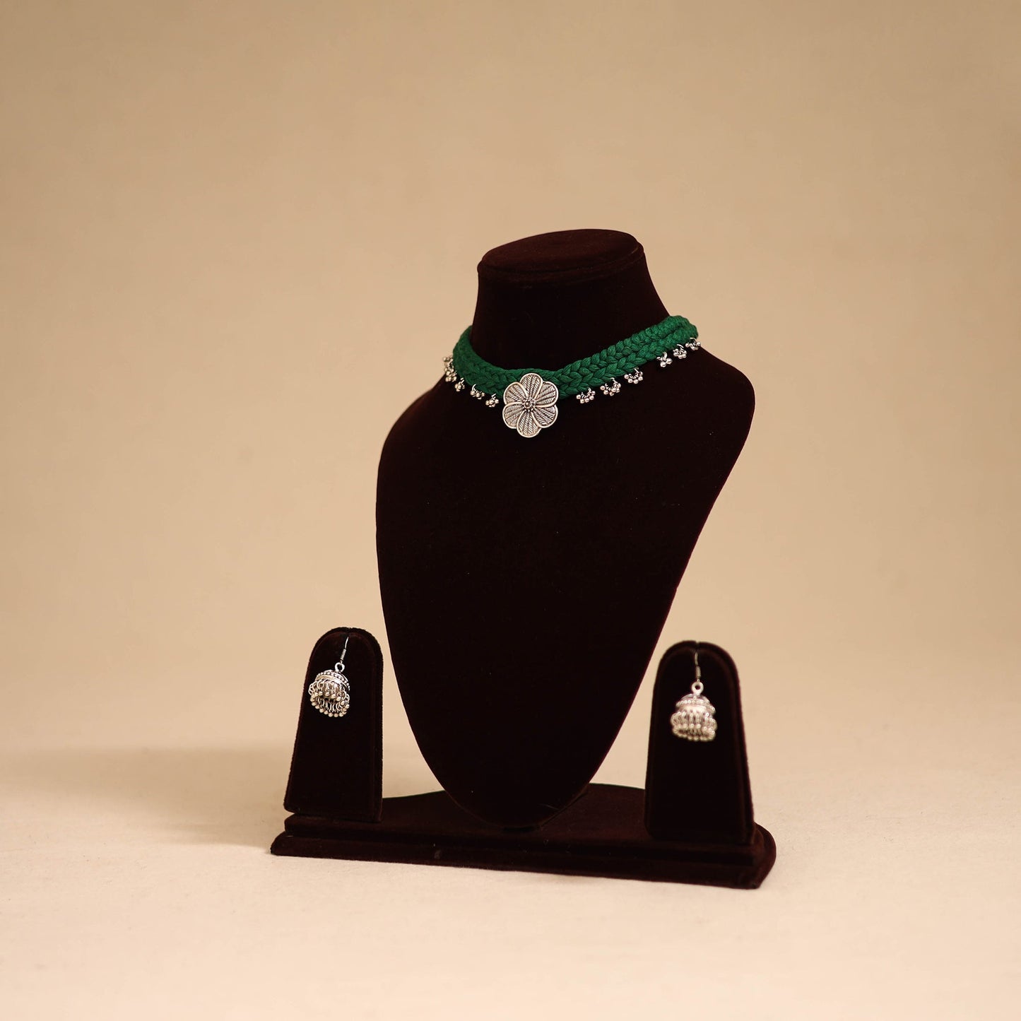 Green - thread work german silver necklace set 05