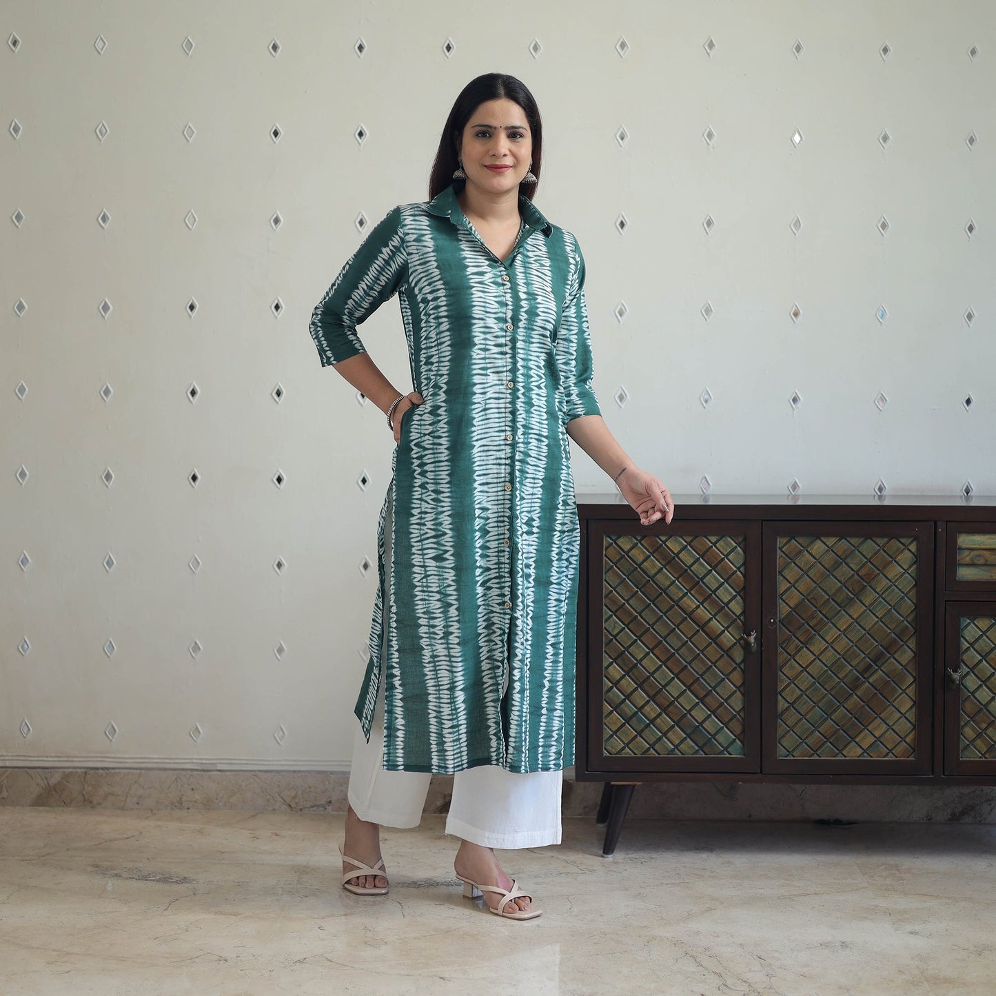 Green Tie & Dye Cotton Straight Shibori Kurta for Women