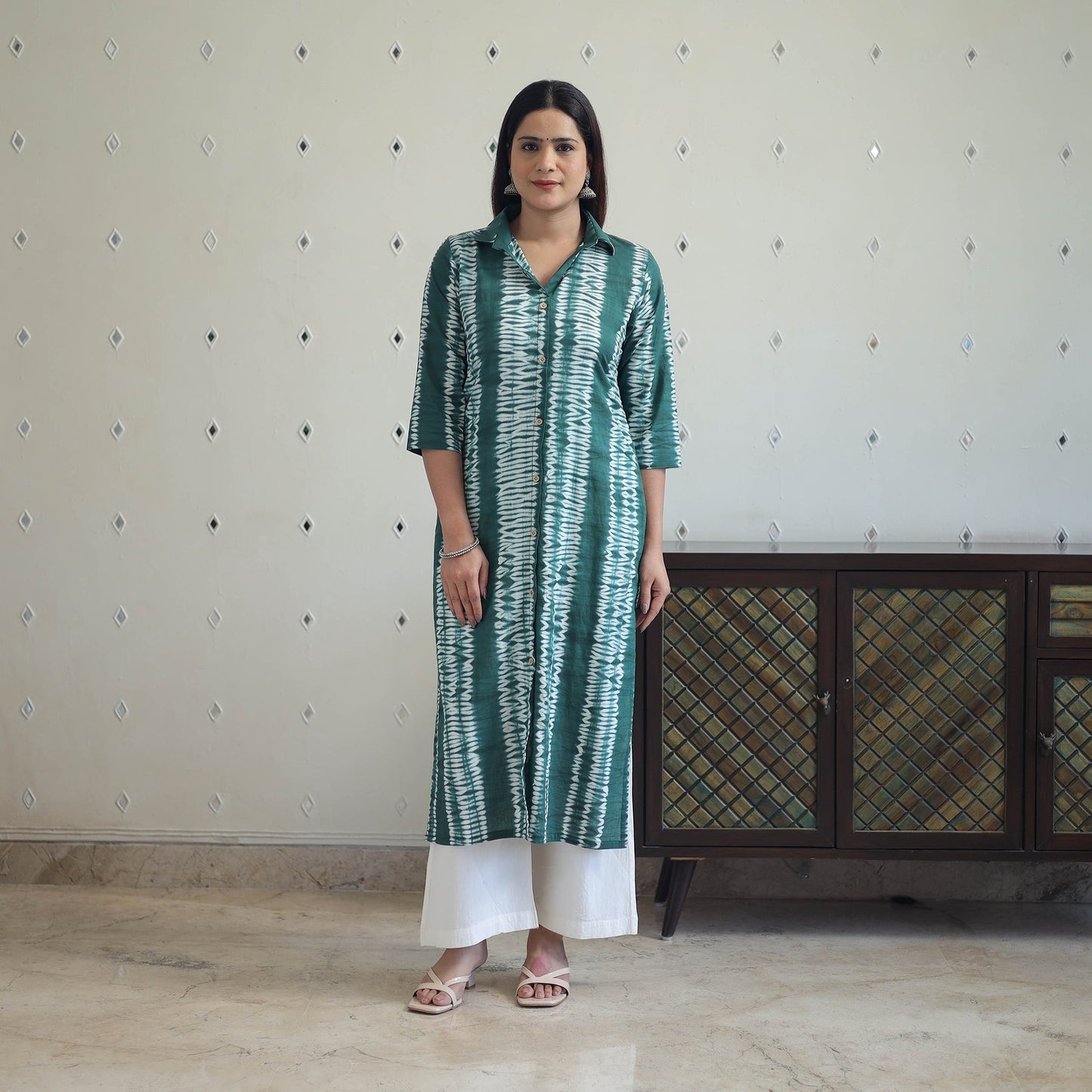 Green Tie & Dye Cotton Straight Shibori Kurta for Women