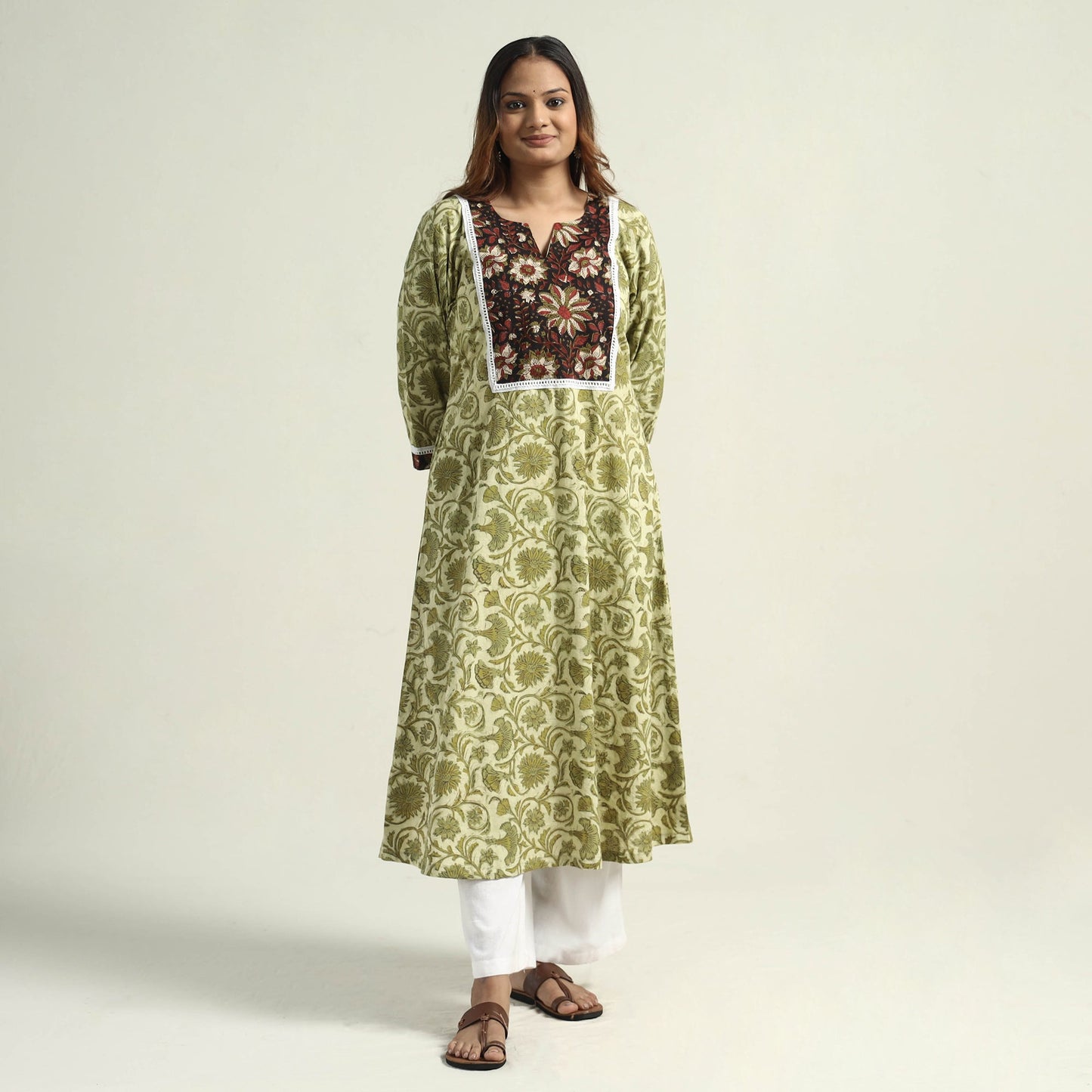 Buy Vanaspati Hand Block Printed Cotton Kurta Online at iTokri.com
